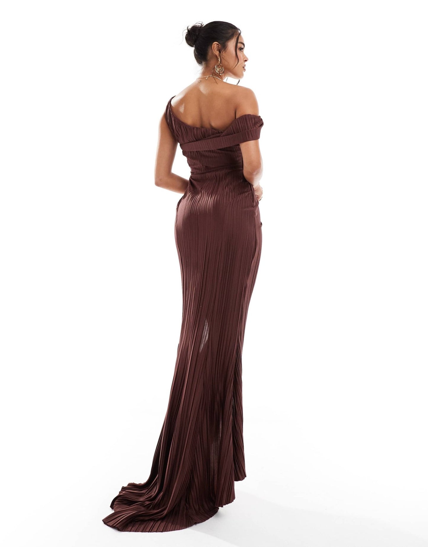 ASOS DESIGN plisse one shoulder premium drape maxi dress with super high split in chocolate - ASOS Sample Sale