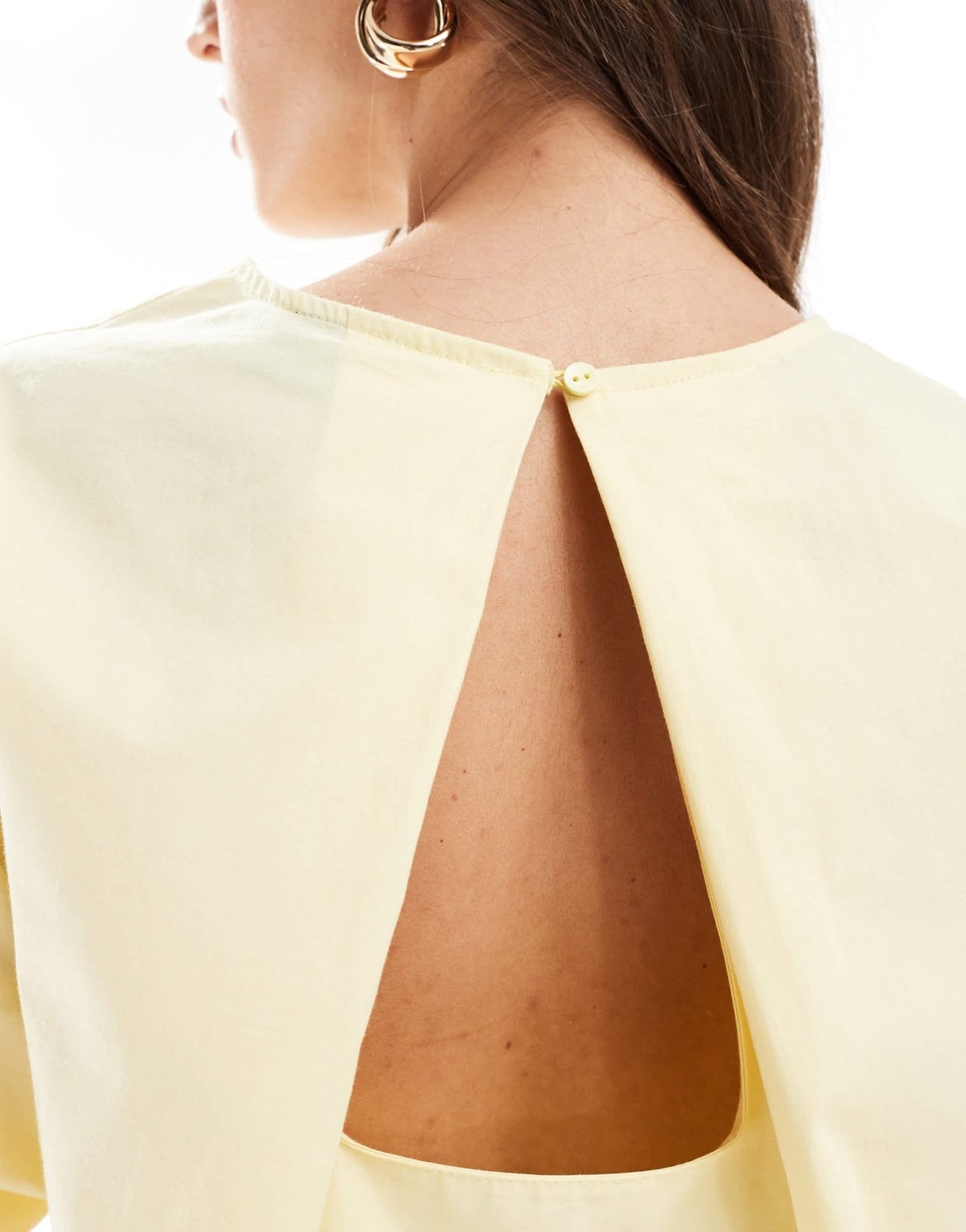 ASOS DESIGN poplin pleat back trapeze t shirt in buttermilk - ASOS Sample Sale