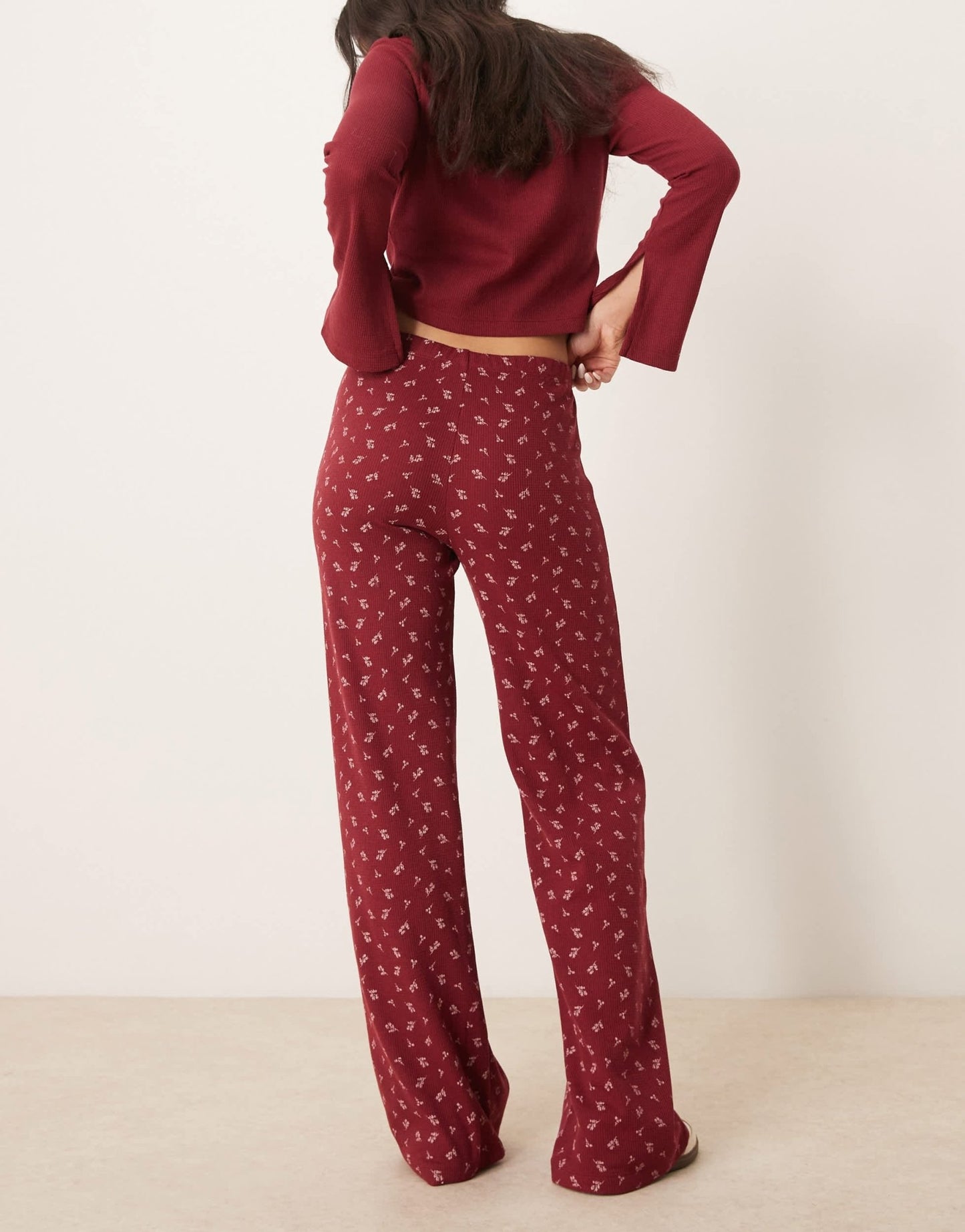 ASOS DESIGN printed ditsy waffle in burgundy - ASOS Sample Sale