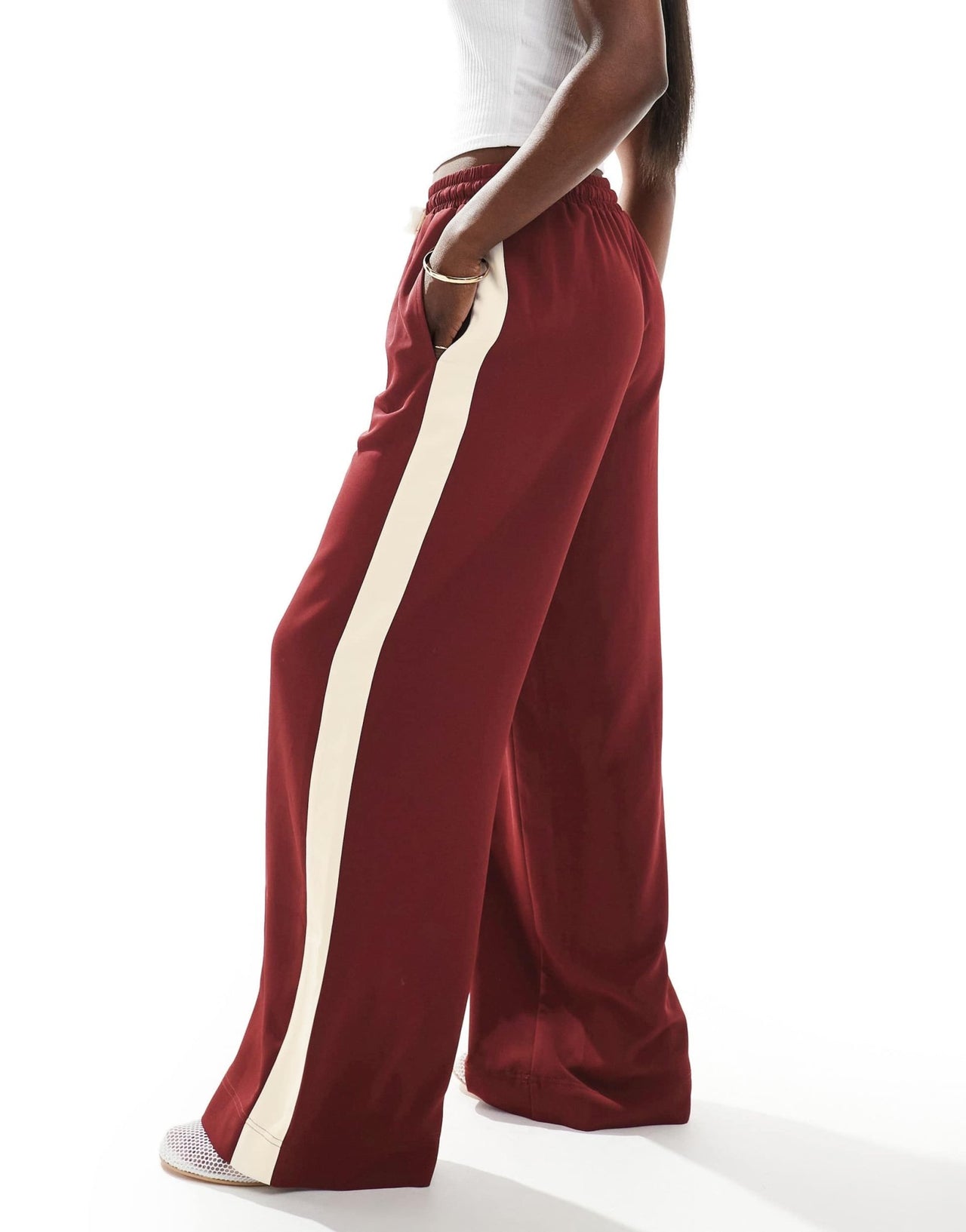 ASOS DESIGN pull on trousers with contrast panel in dark cherry - ASOS Sample Sale