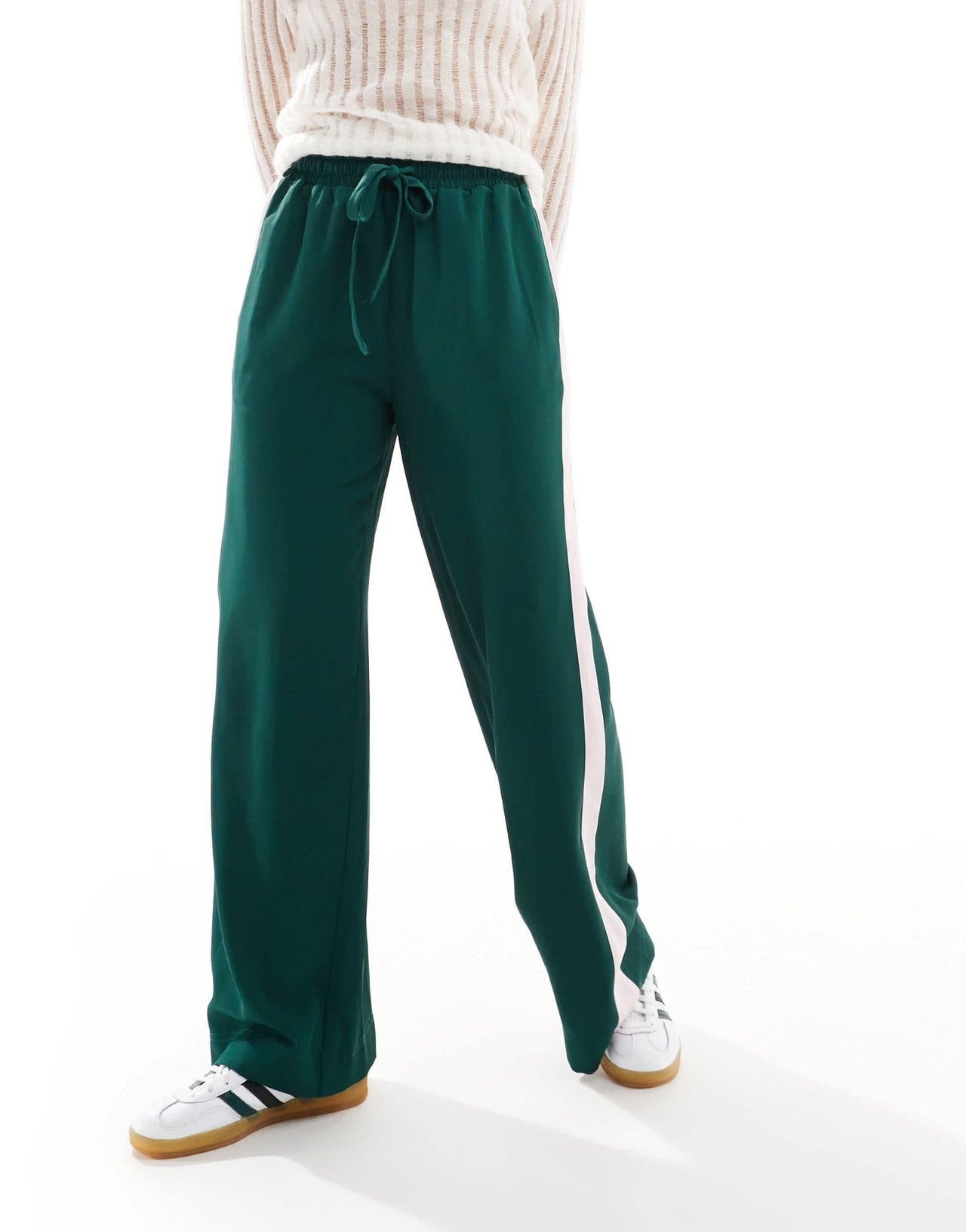 ASOS DESIGN pull on trousers with contrast panel in forest green - ASOS Sample Sale