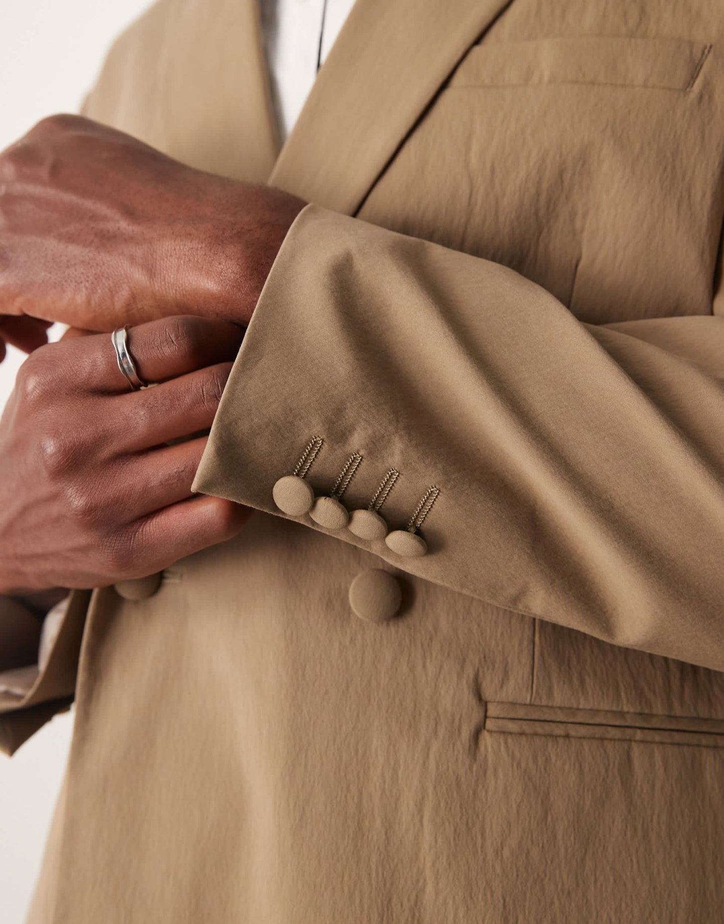 ASOS DESIGN relaxed slouchy double breasted suit jacket in khaki techy fabric - ASOS Sample Sale