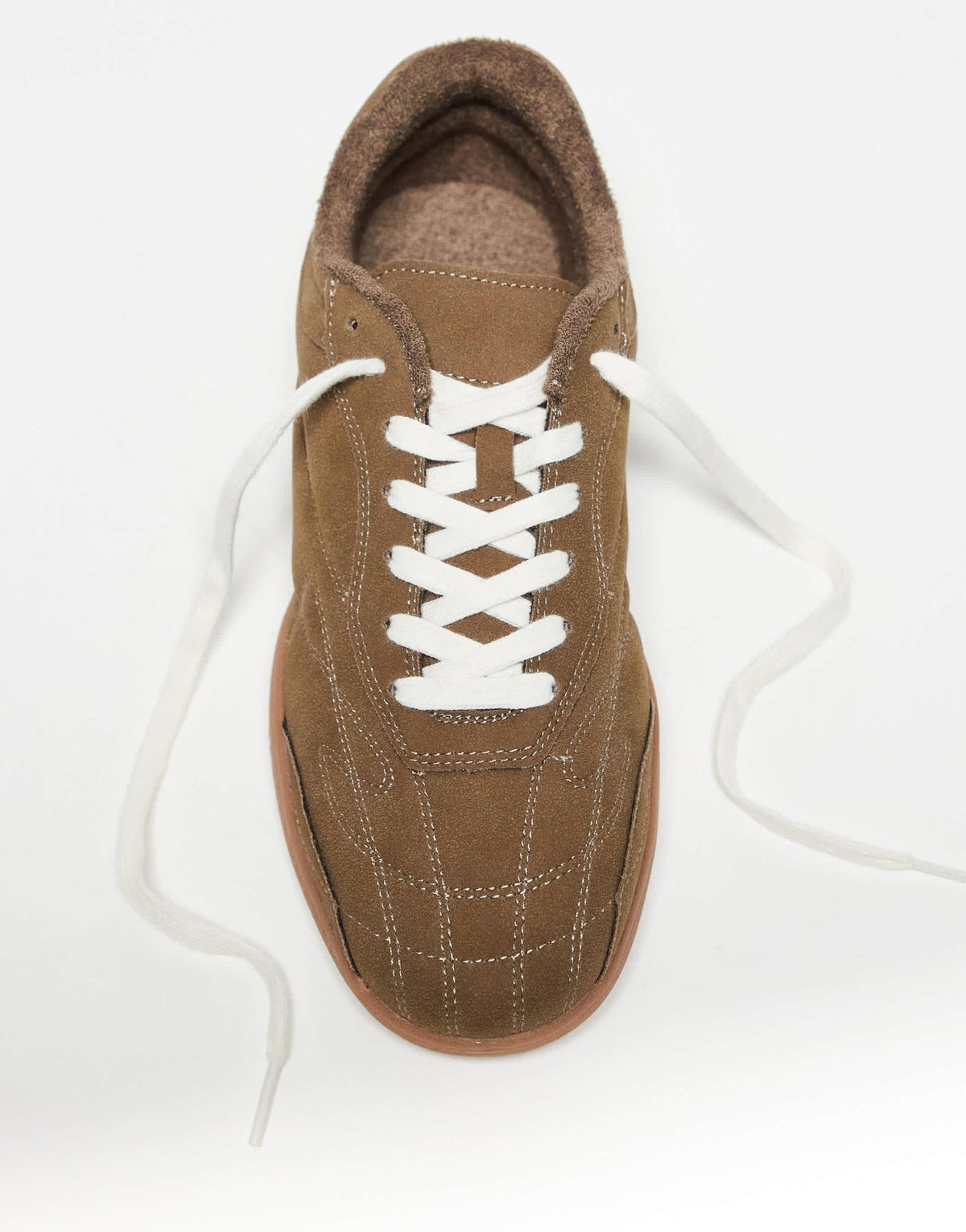 ASOS DESIGN retro trainers in brown with gum sole - ASOS Sample Sale