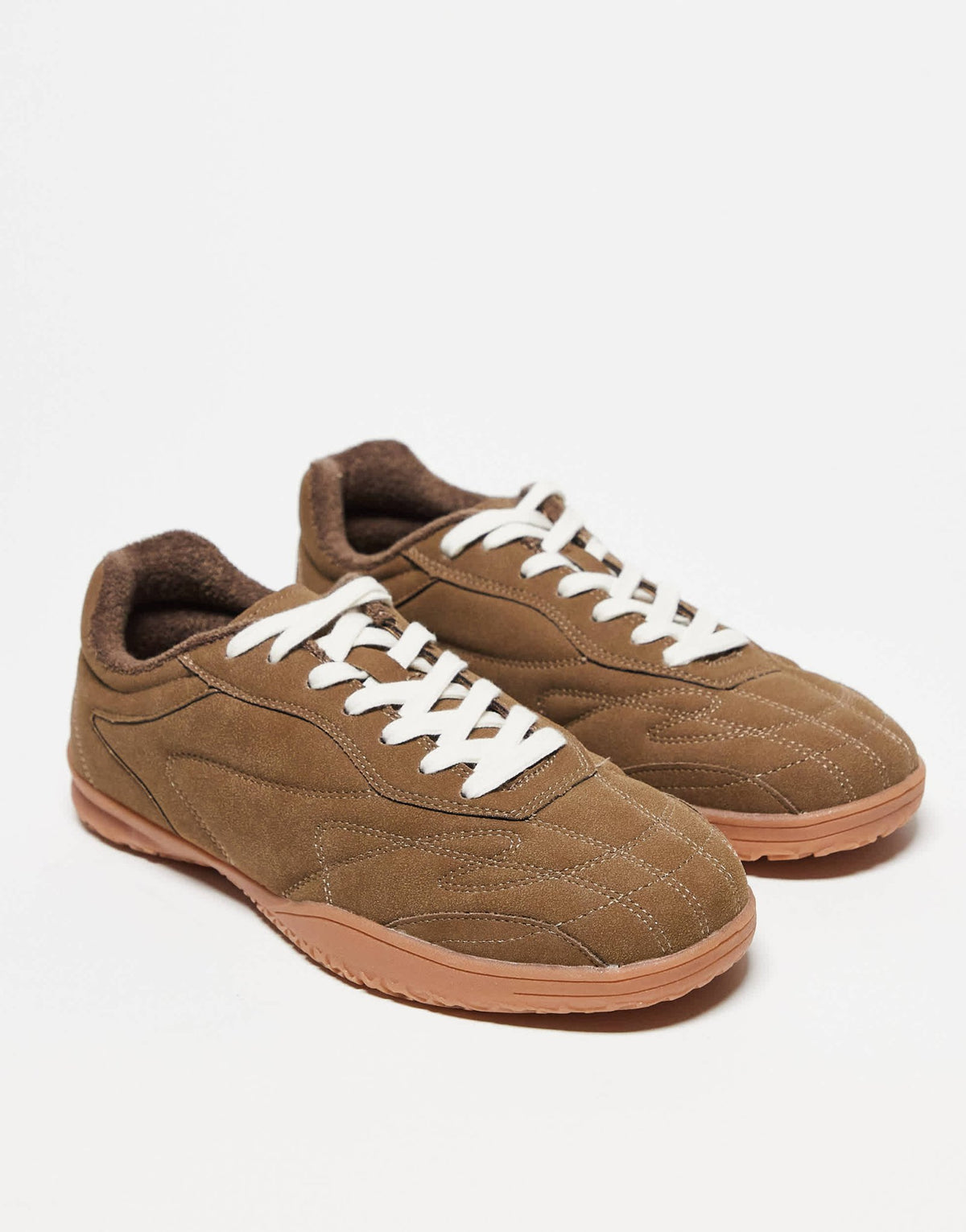 ASOS DESIGN retro trainers in brown with gum sole - ASOS Sample Sale