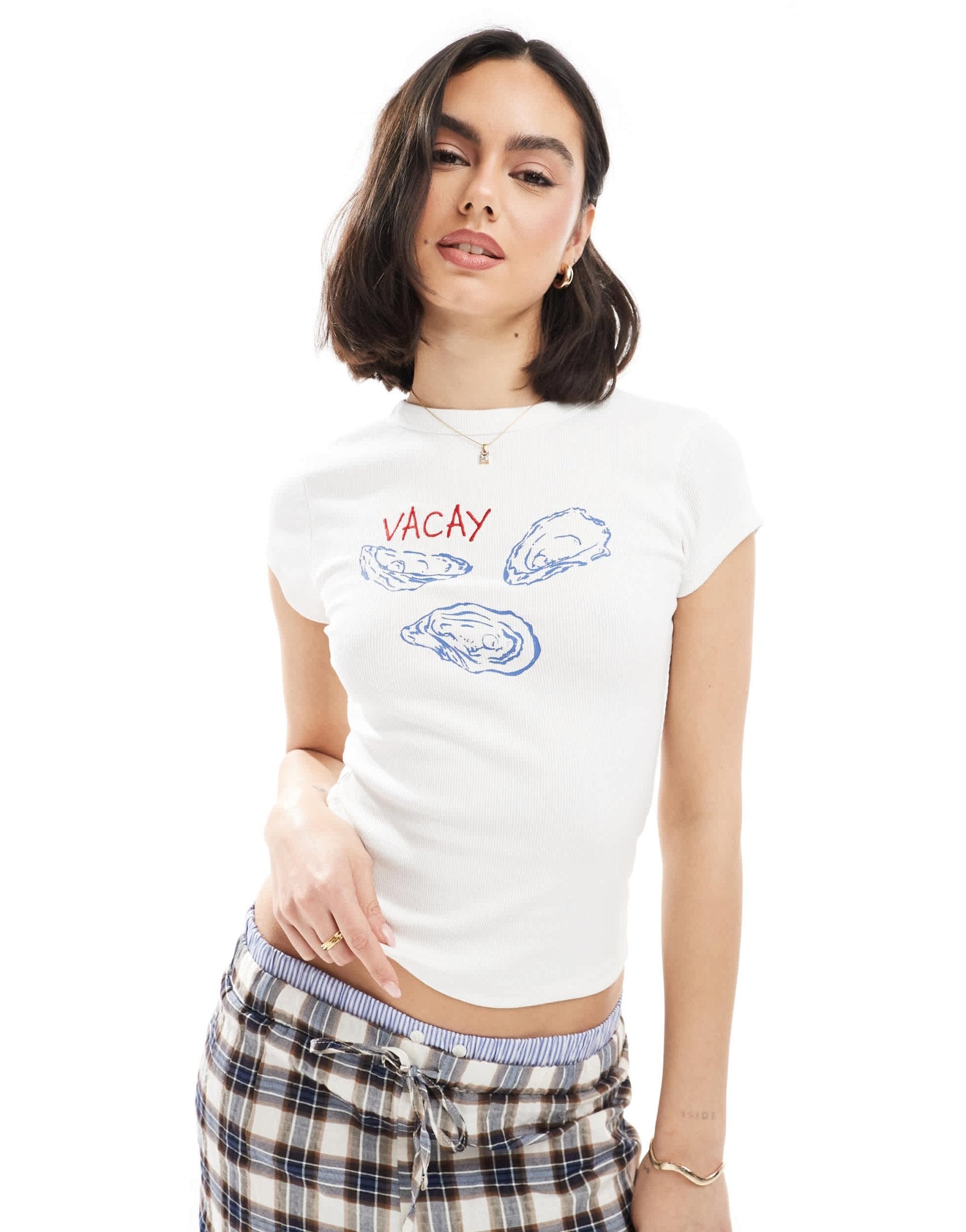 ASOS DESIGN ribbed baby tee with oyster graphic in white - ASOS Sample Sale