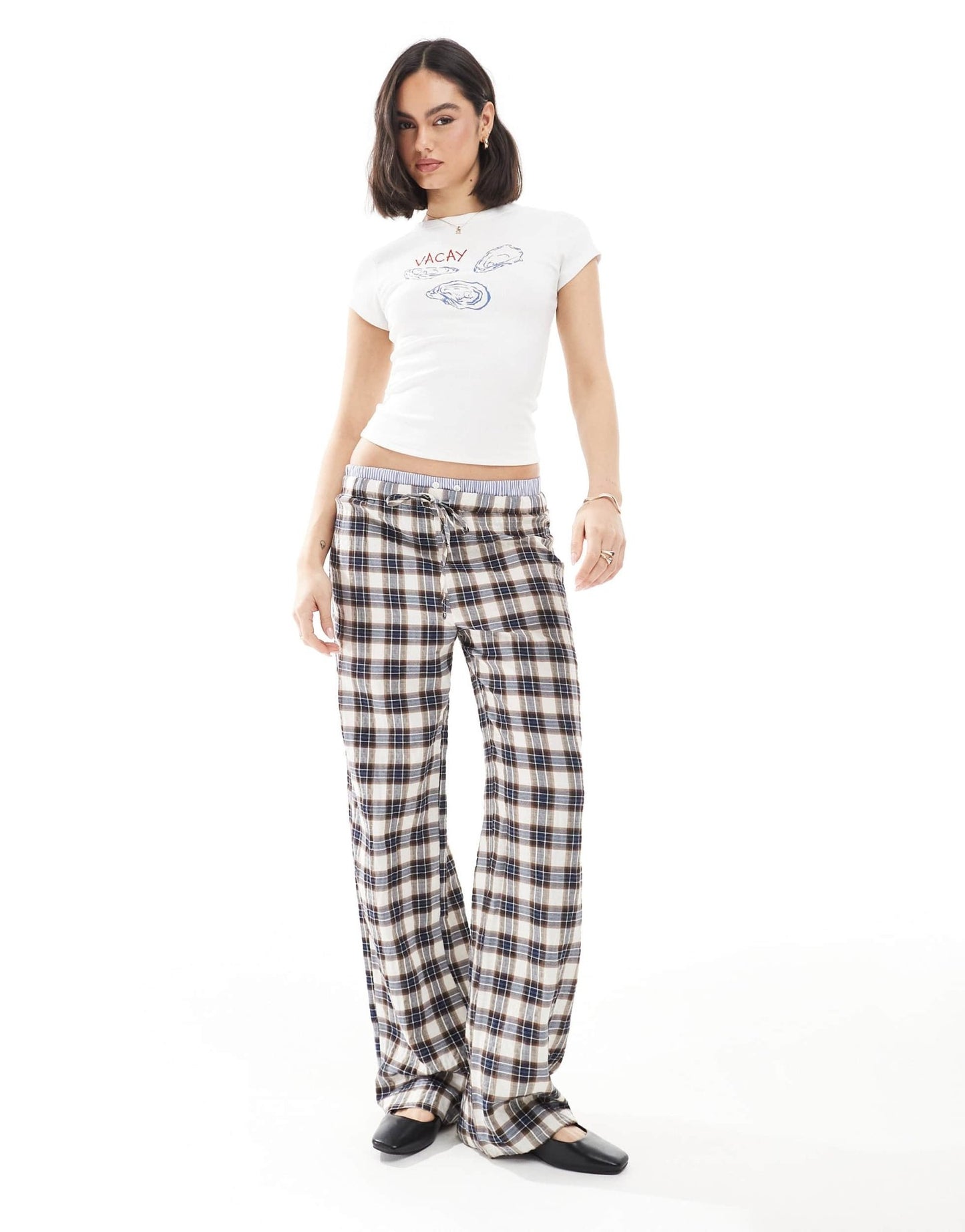 ASOS DESIGN ribbed baby tee with oyster graphic in white - ASOS Sample Sale