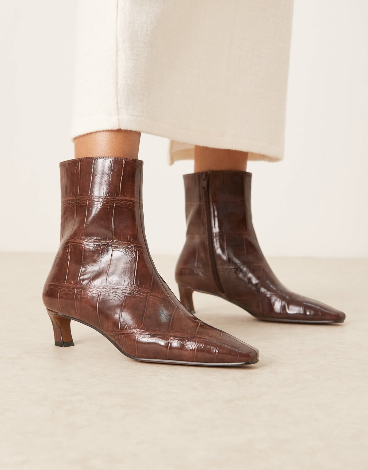 ASOS DESIGN Riley mid-heel ankle boots in brown croc - ASOS Sample Sale