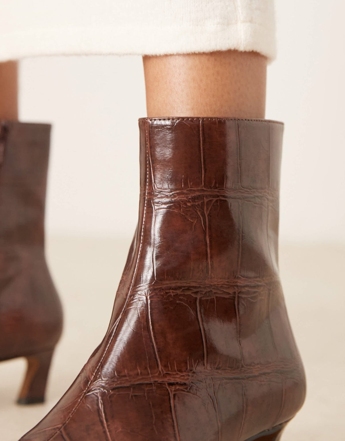 ASOS DESIGN Riley mid-heel ankle boots in brown croc - ASOS Sample Sale
