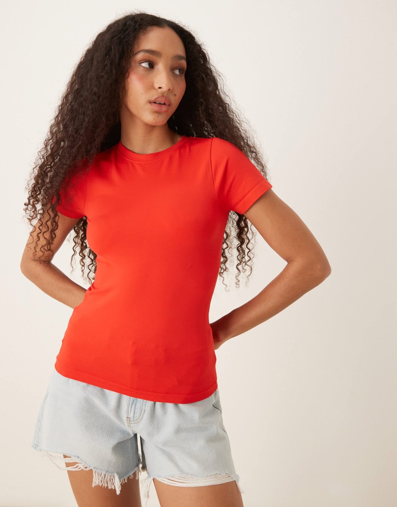 ASOS DESIGN seamless sculpting crew neck seamless t-shirt in bright red - ASOS Sample Sale