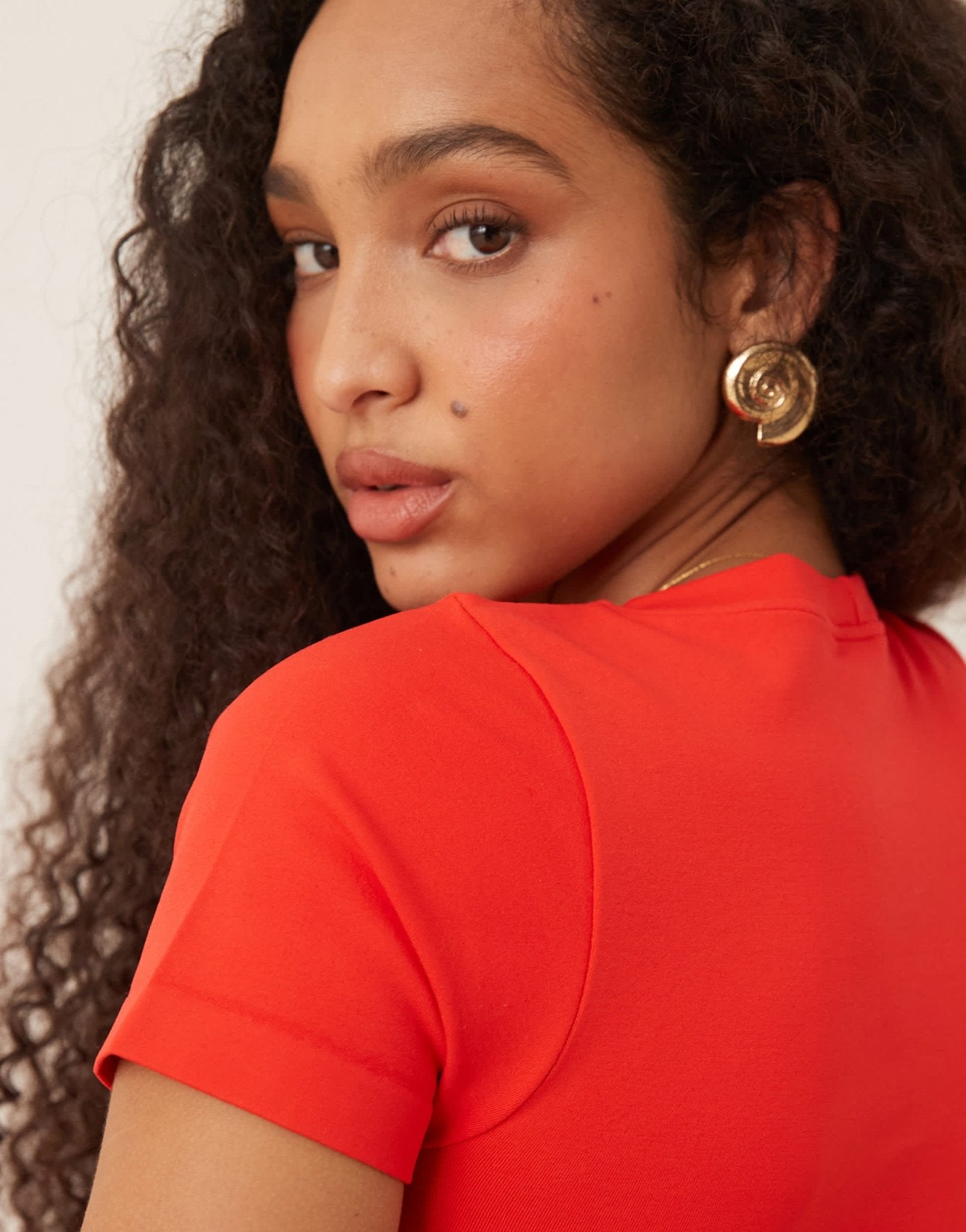 ASOS DESIGN seamless sculpting crew neck seamless t-shirt in bright red - ASOS Sample Sale