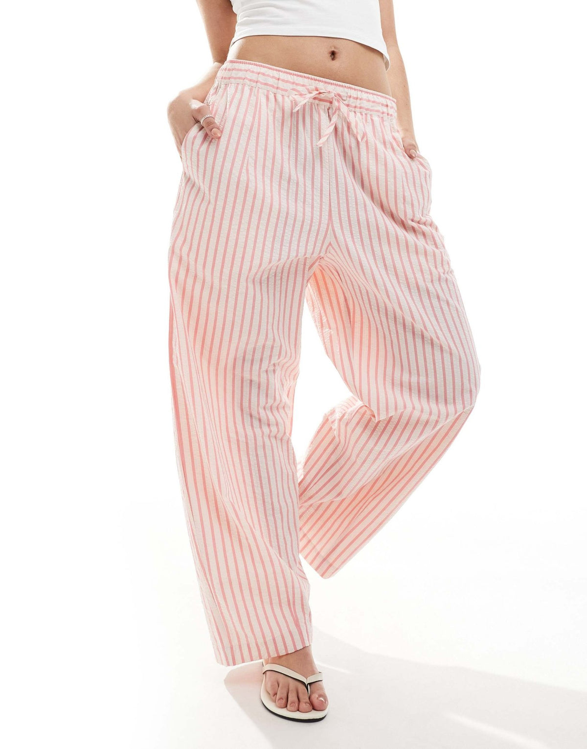 ASOS DESIGN seersucker pull on barrel leg trousers in pink stripe - ASOS Sample Sale