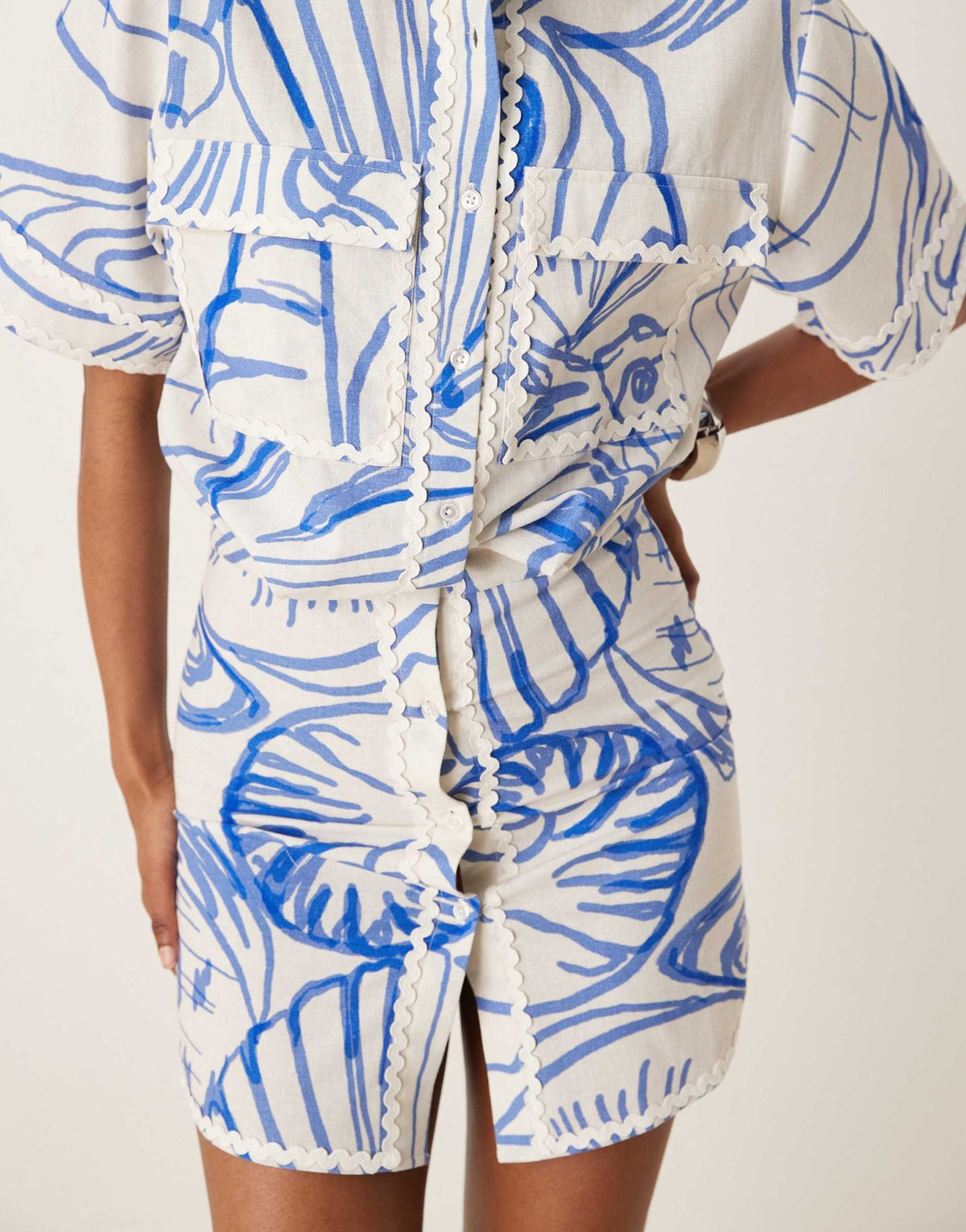 ASOS DESIGN shirt mini dress with oversized pockets in print - ASOS Sample Sale