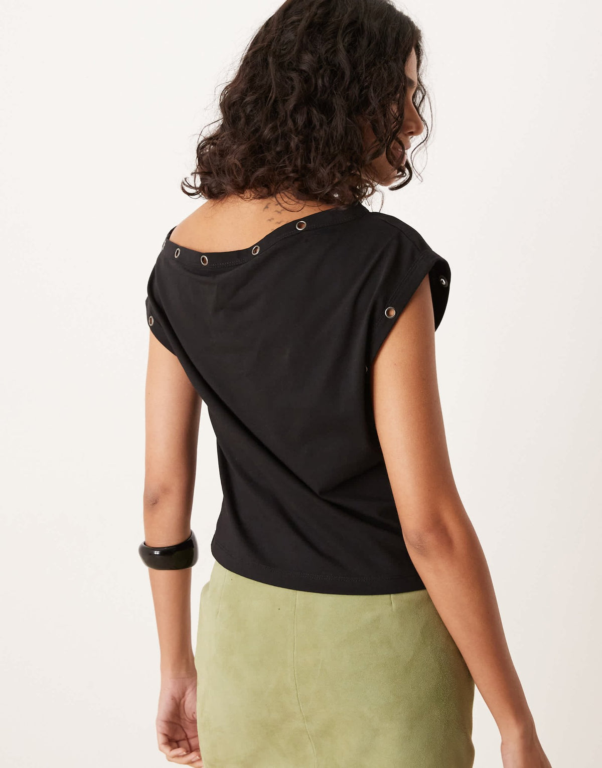 ASOS DESIGN short sleeve off shoulder t-shirt with ring stud detail in black - ASOS Sample Sale
