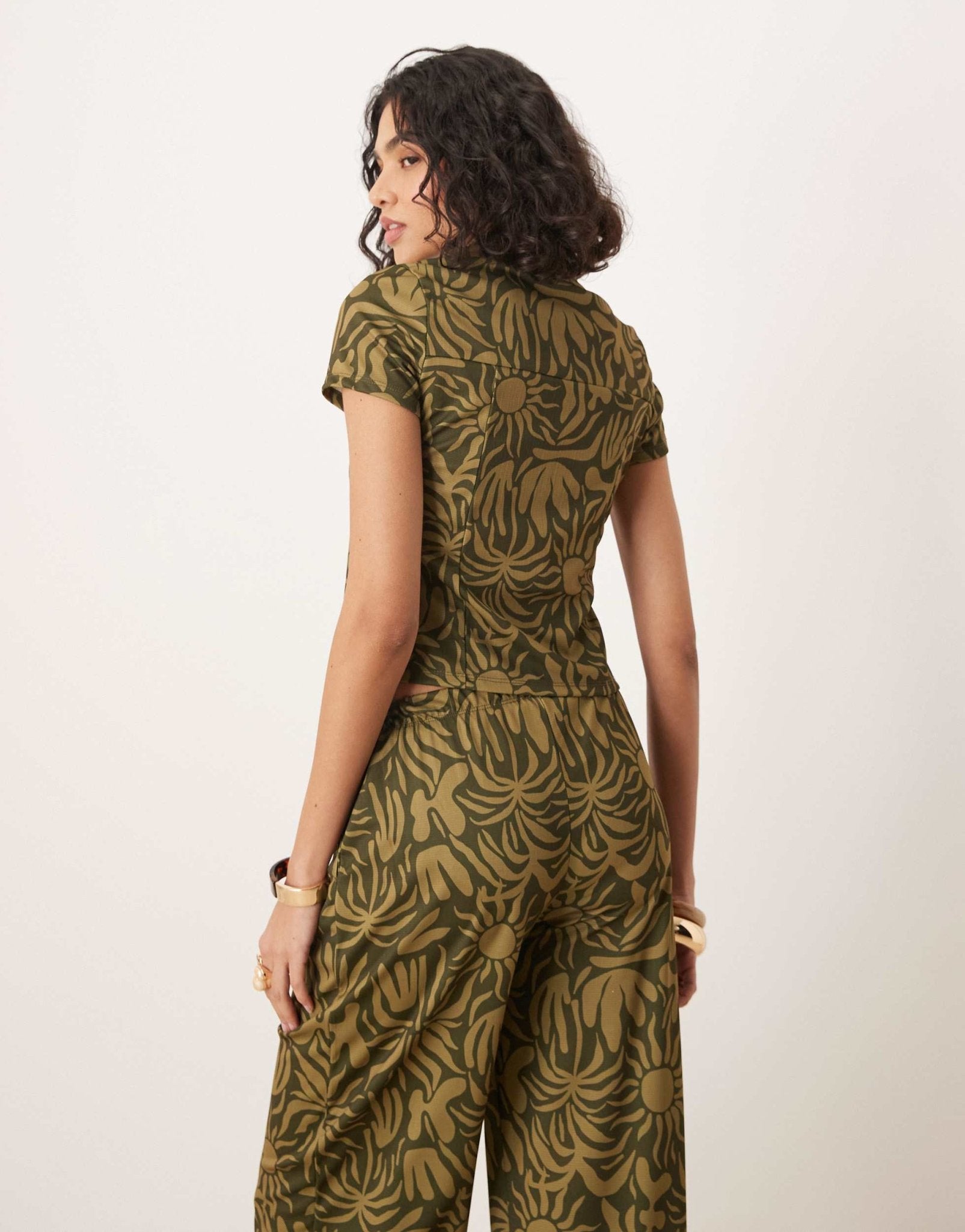 ASOS DESIGN shrunken revere shirt co - ord in floral print in khaki - ASOS Sample Sale