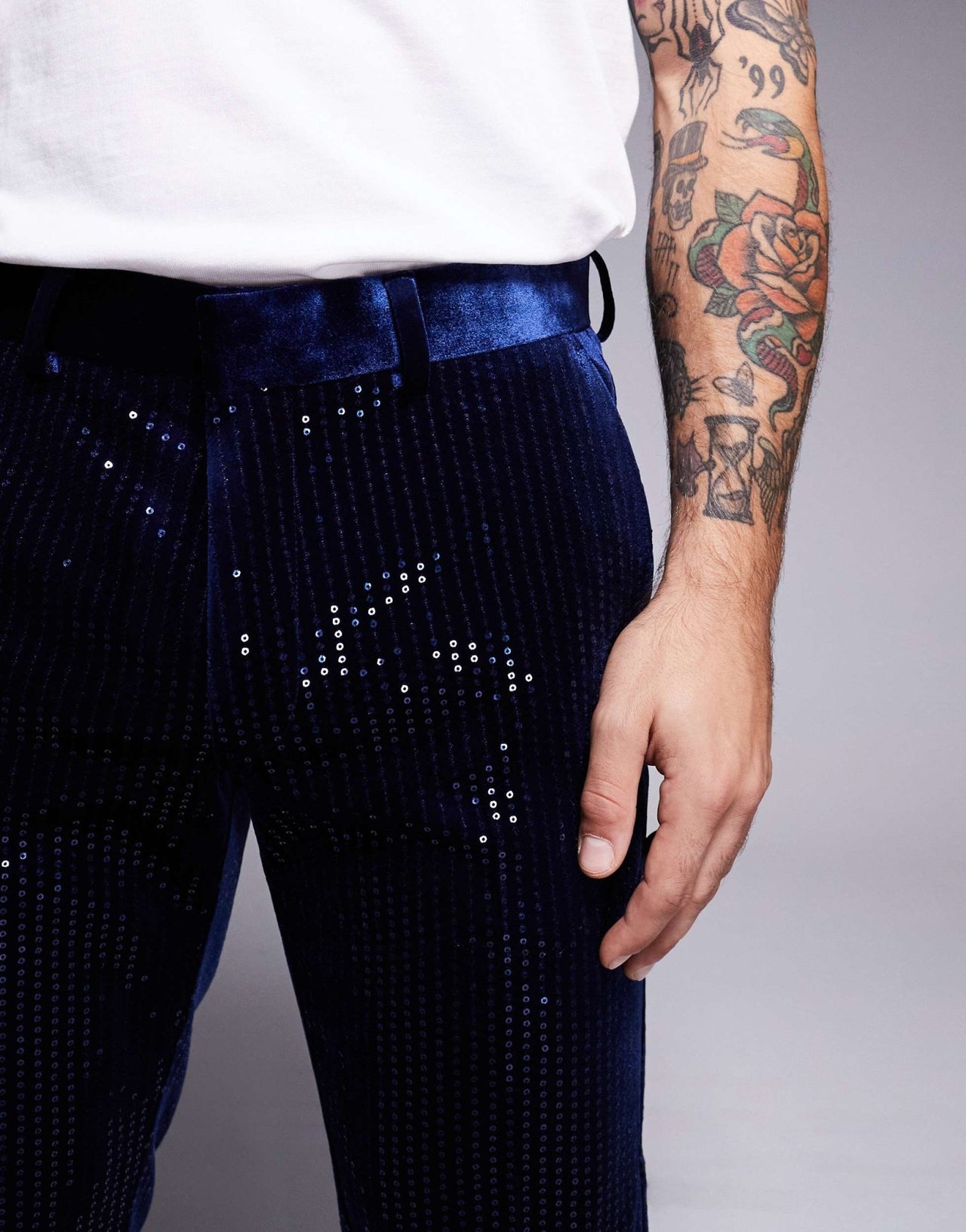 ASOS DESIGN skinny suit trousers in velvet sequin in navy - ASOS Sample Sale