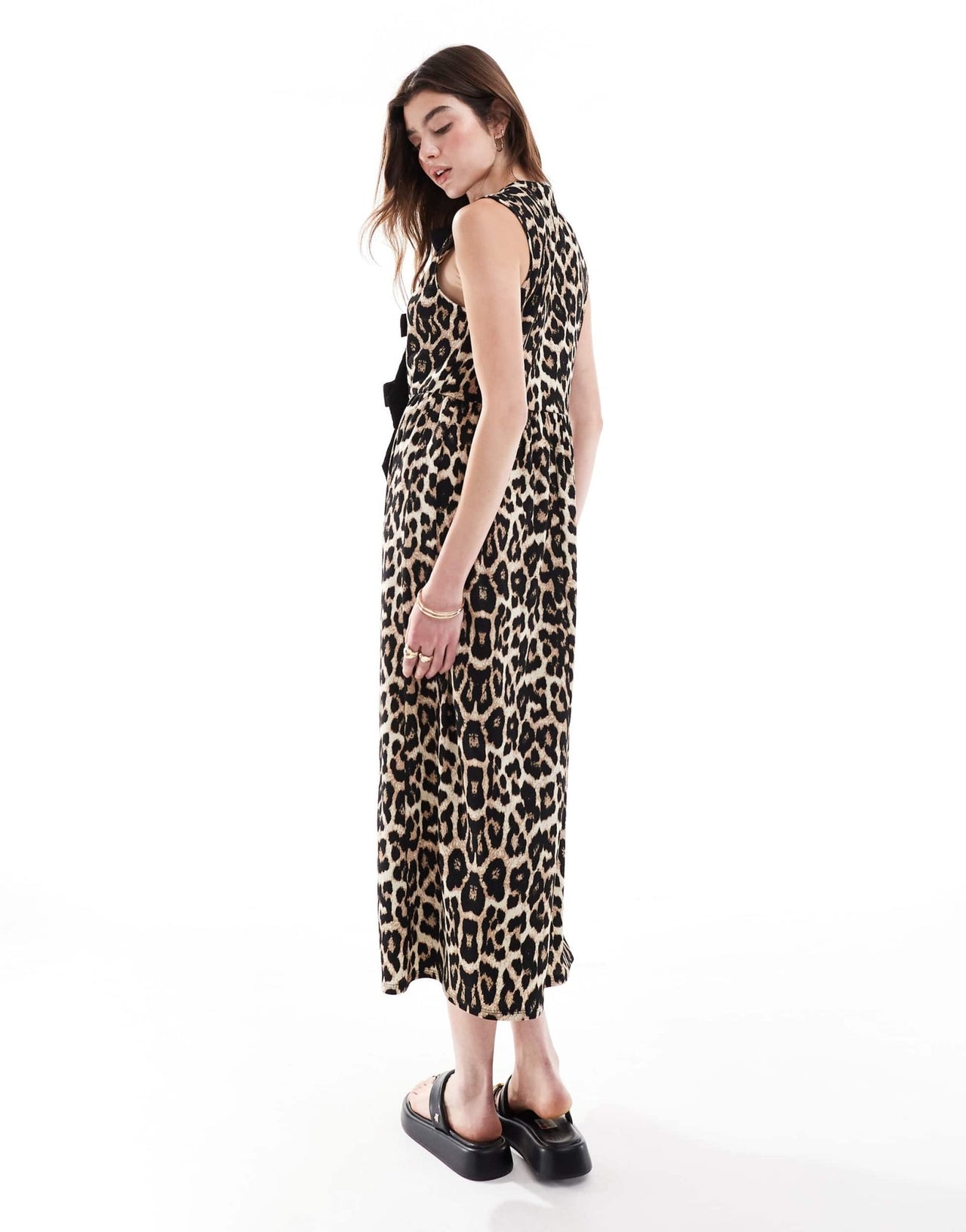 ASOS DESIGN sleeveless tie front maxi dress in leopard print - ASOS Sample Sale