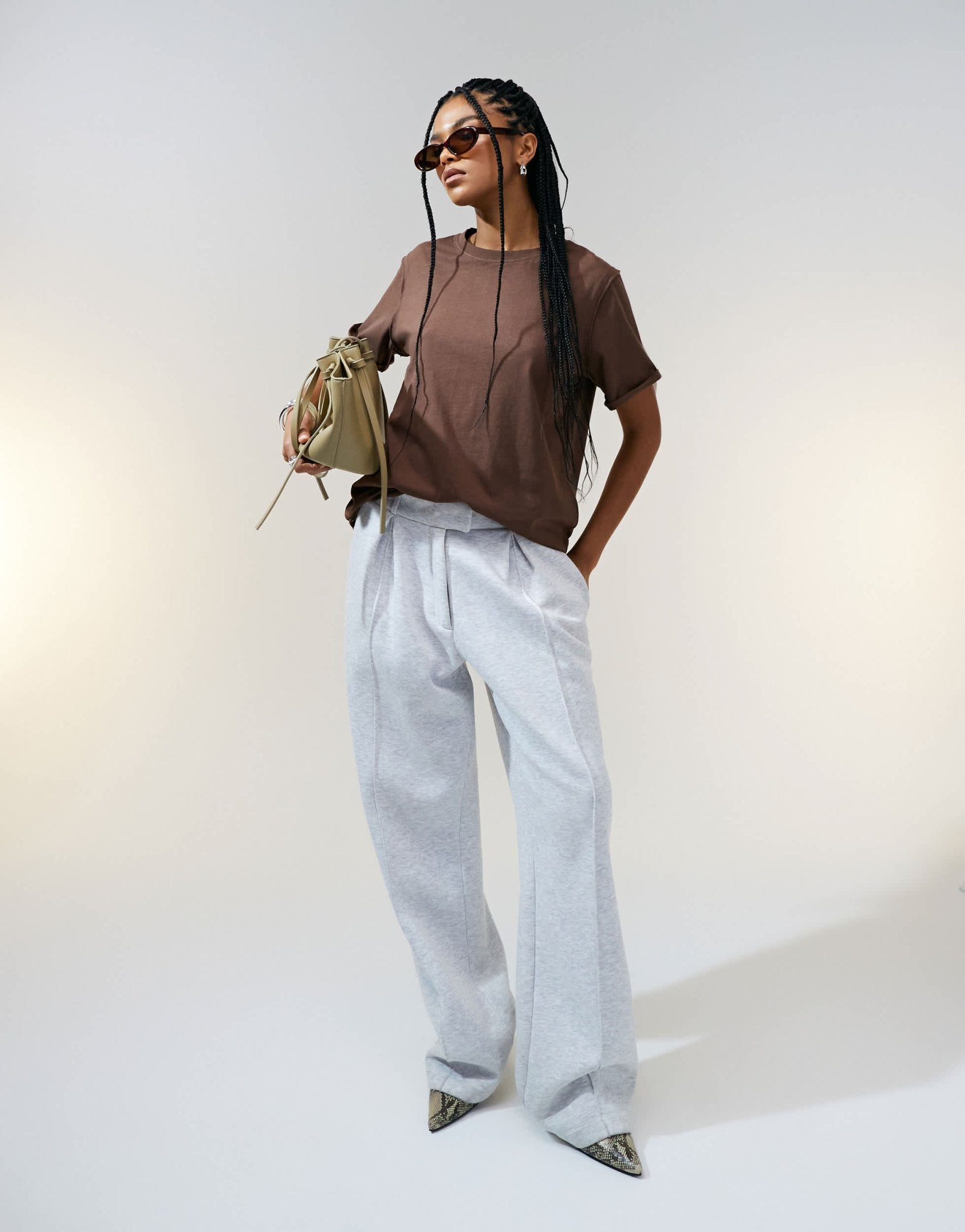 ASOS DESIGN slouchy raw edge regular fit washed t-shirt in chocolate - ASOS Sample Sale
