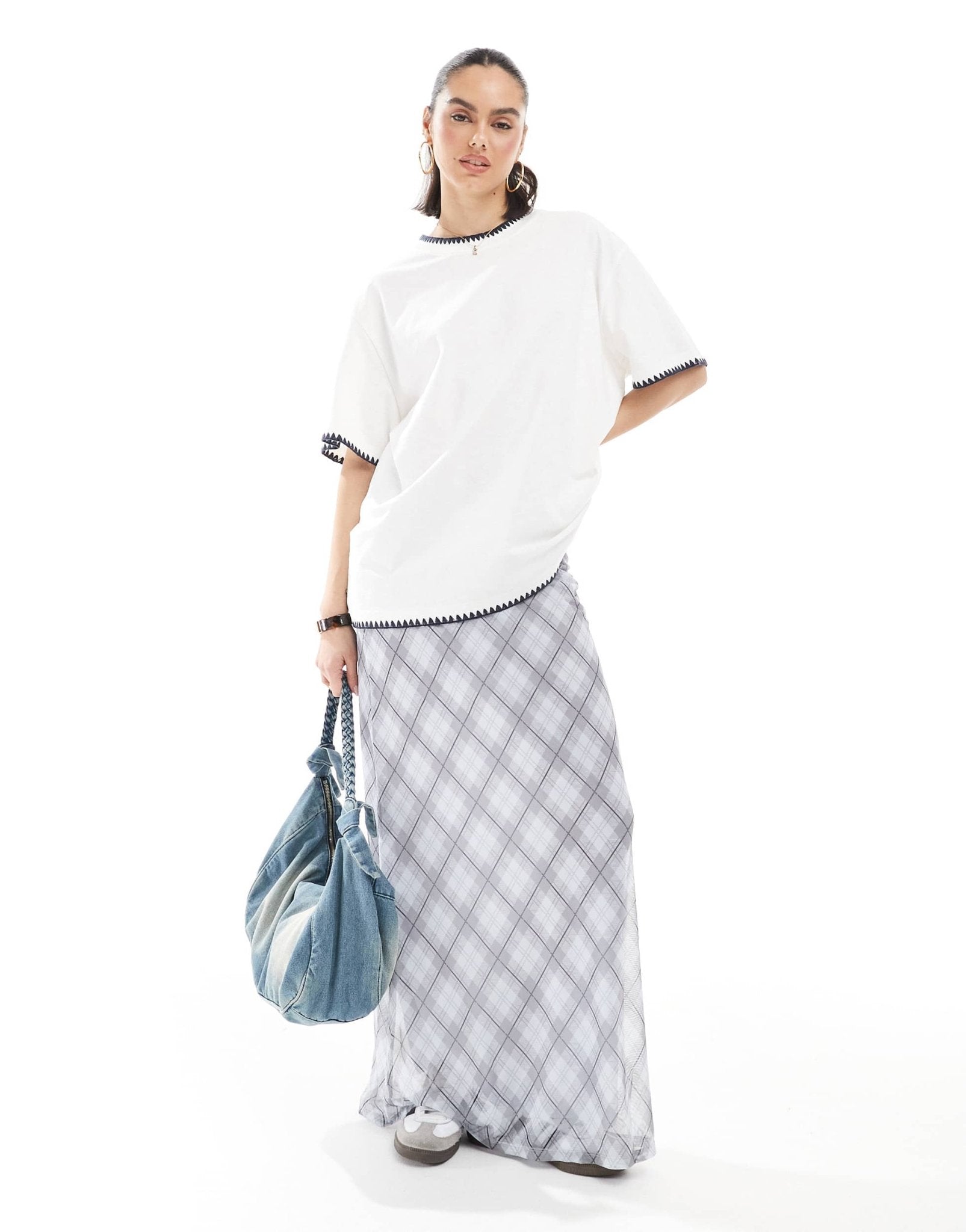 ASOS DESIGN slubby oversized t-shirt with ricrac detail in white - ASOS Sample Sale
