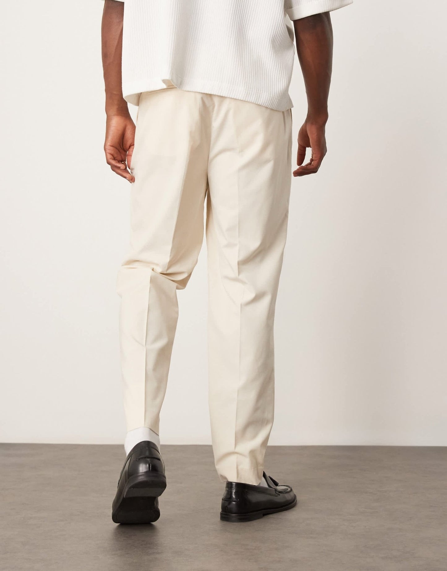 ASOS DESIGN smart co - ord tapered trousers in cream with elasticated waist - ASOS Sample Sale