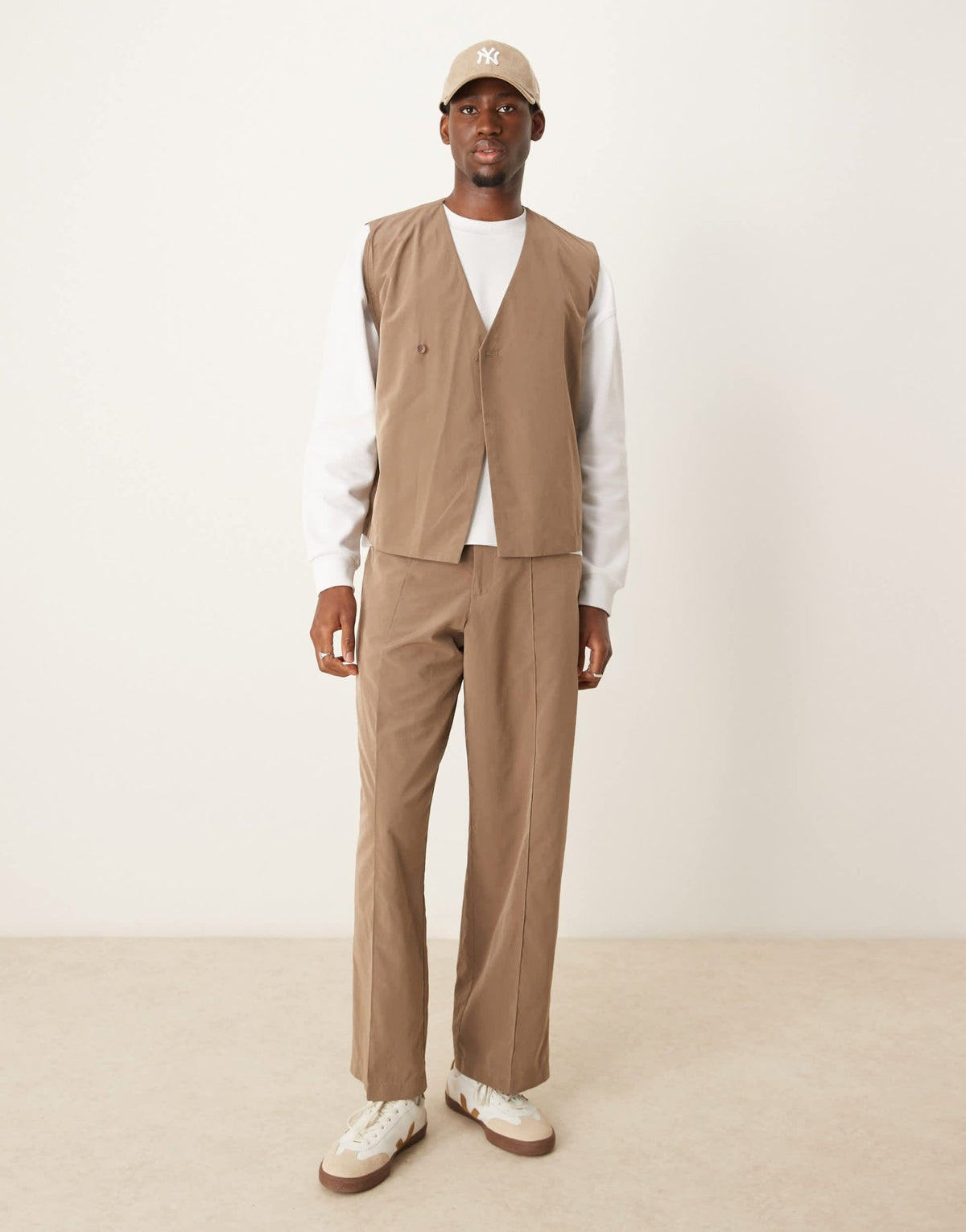 ASOS DESIGN smart co - ord waistcoat in brown tech fabric - ASOS Sample Sale