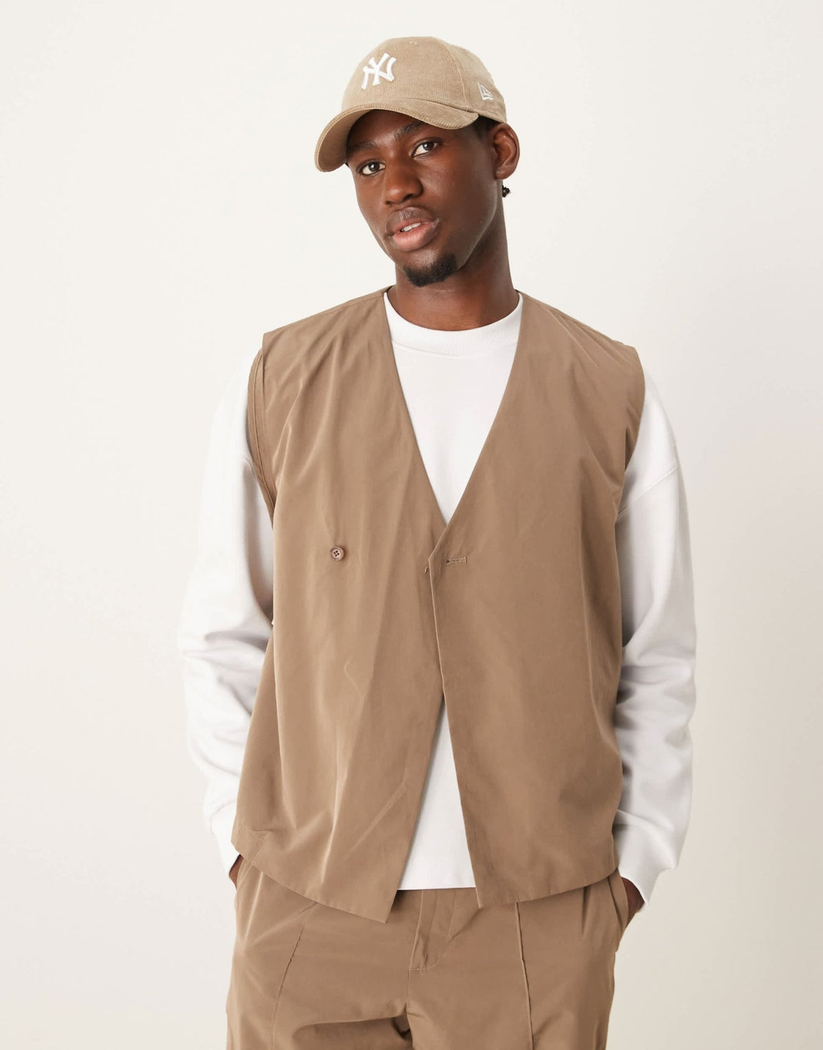 ASOS DESIGN smart co - ord waistcoat in brown tech fabric - ASOS Sample Sale