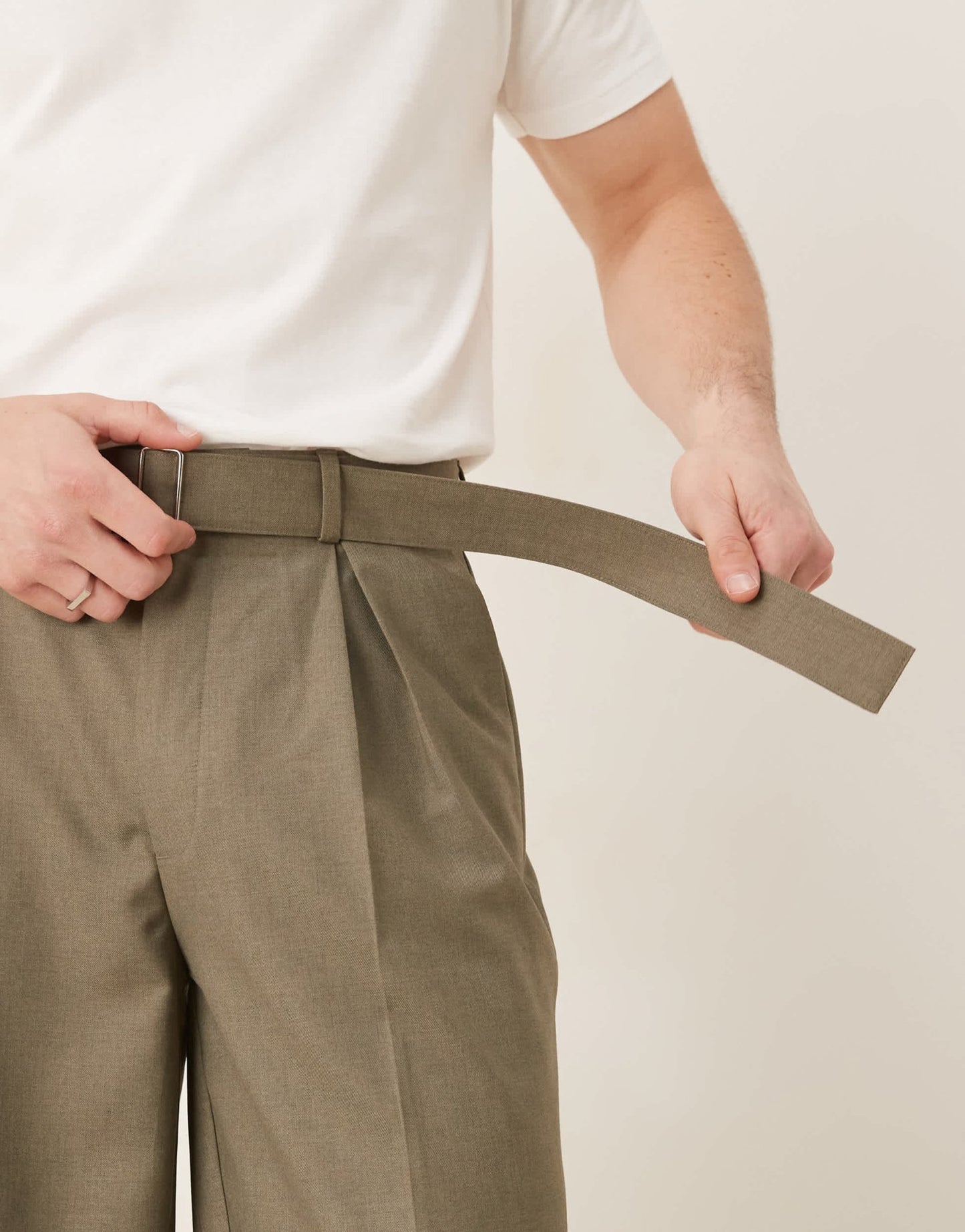 ASOS DESIGN smart oversized tapered belted trousers with front pleat in khaki - ASOS Sample Sale