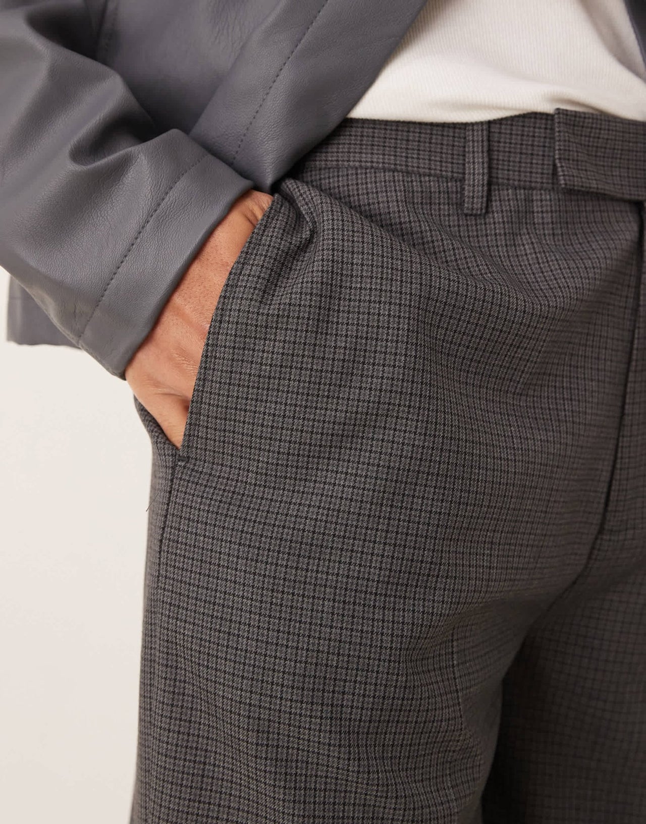 ASOS DESIGN smart oversized tapered trousers in charcoal check - ASOS Sample Sale