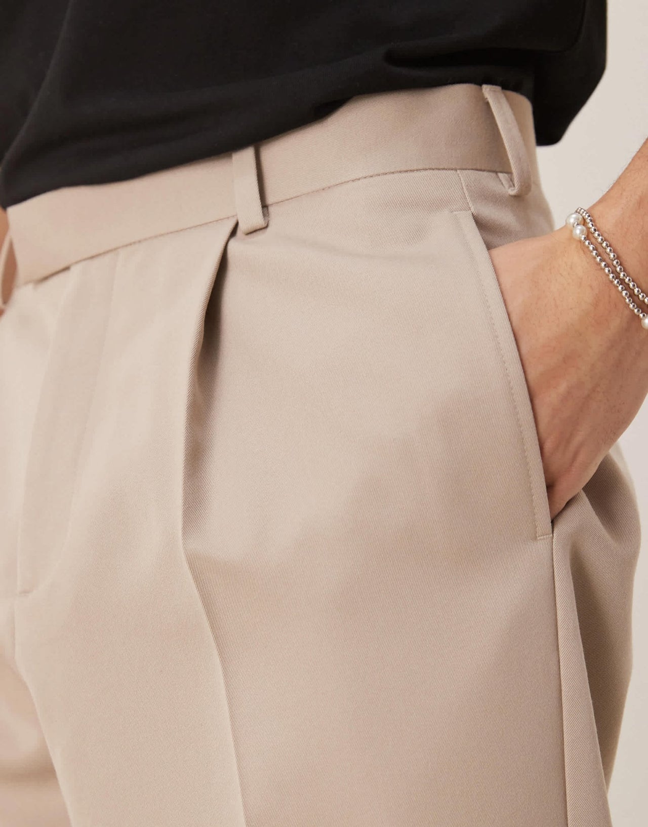 ASOS DESIGN smart relaxed tapered fit trousers with front pleat in stone - ASOS Sample Sale