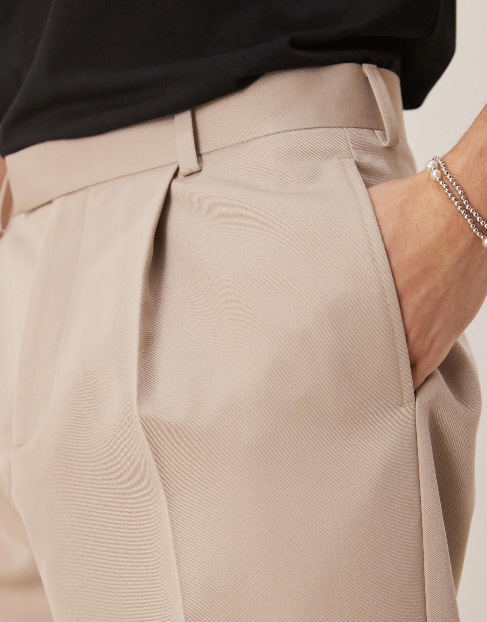 ASOS DESIGN smart relaxed tapered fit trousers with front pleat in stone - ASOS Sample Sale