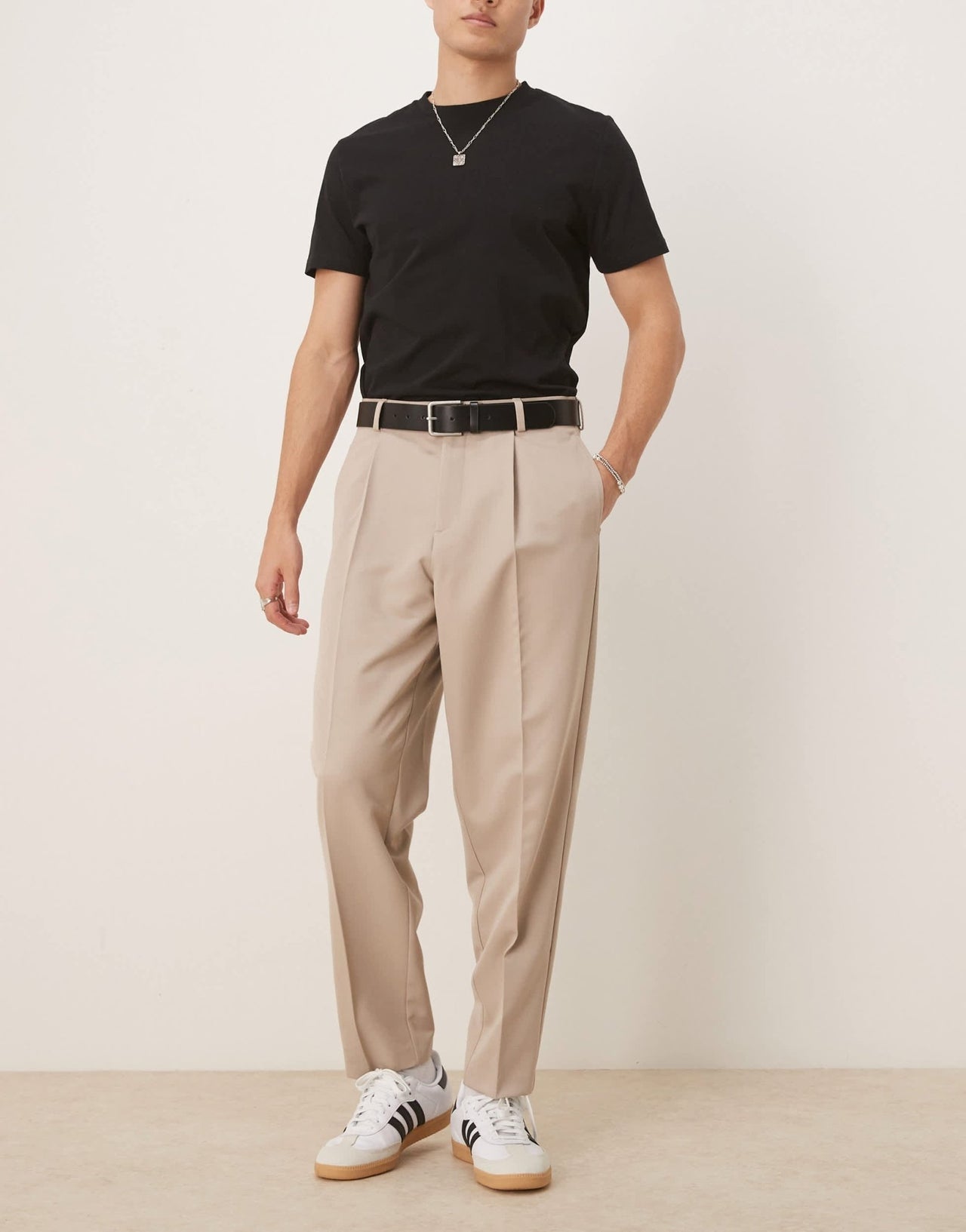 ASOS DESIGN smart relaxed tapered fit trousers with front pleat in stone - ASOS Sample Sale