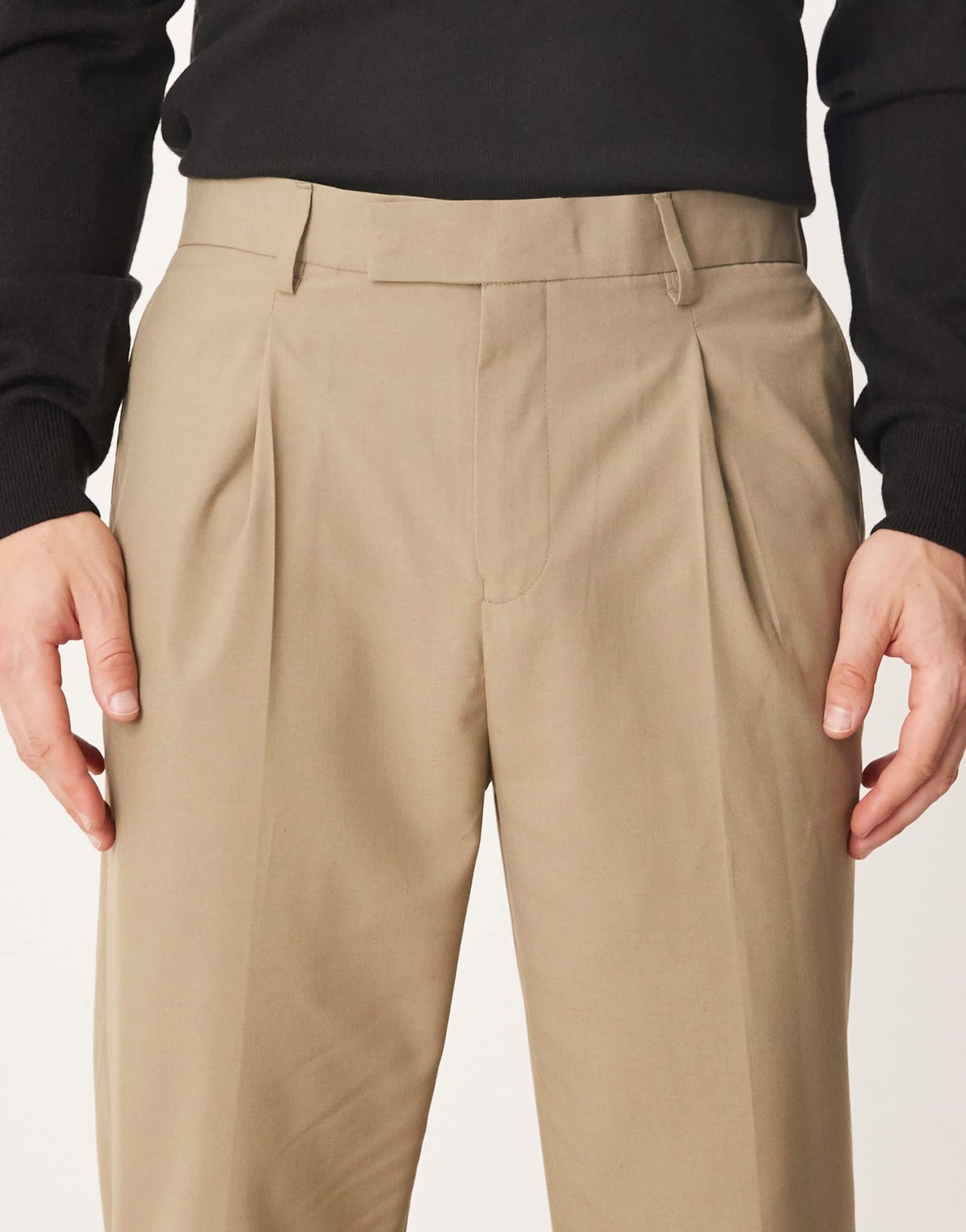 ASOS DESIGN smart tapered trouser with front pleat in dark stone - ASOS Sample Sale