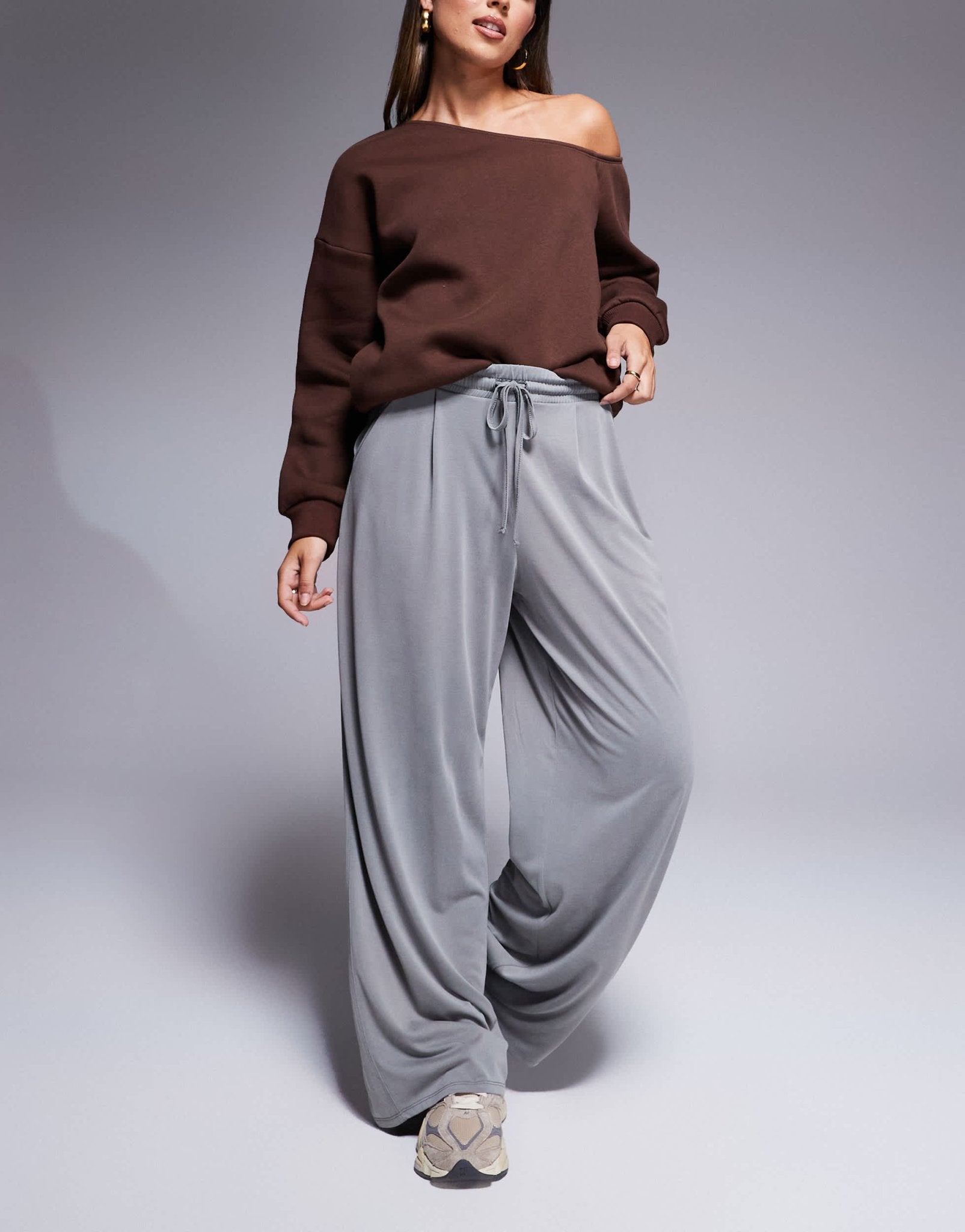 ASOS DESIGN soft handle wide leg trouser with tie waist in light grey - ASOS Sample Sale
