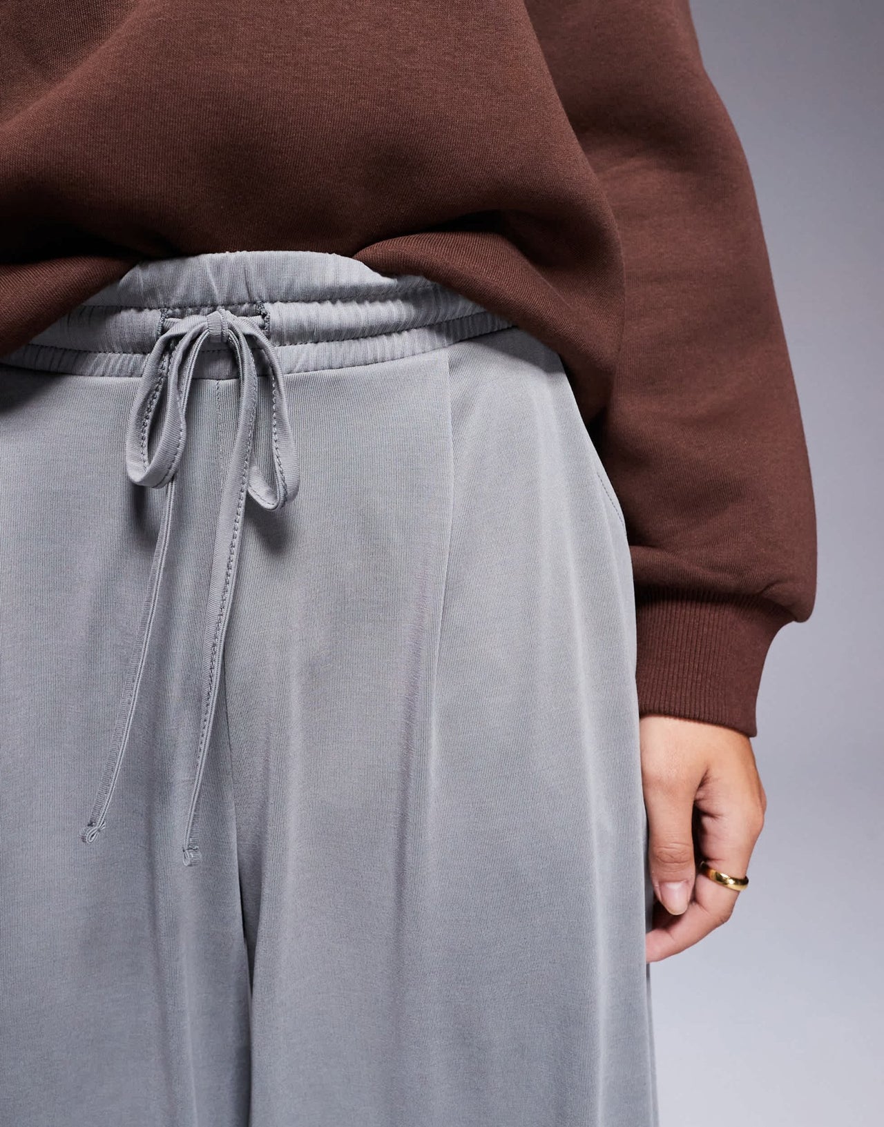 ASOS DESIGN soft handle wide leg trouser with tie waist in light grey - ASOS Sample Sale