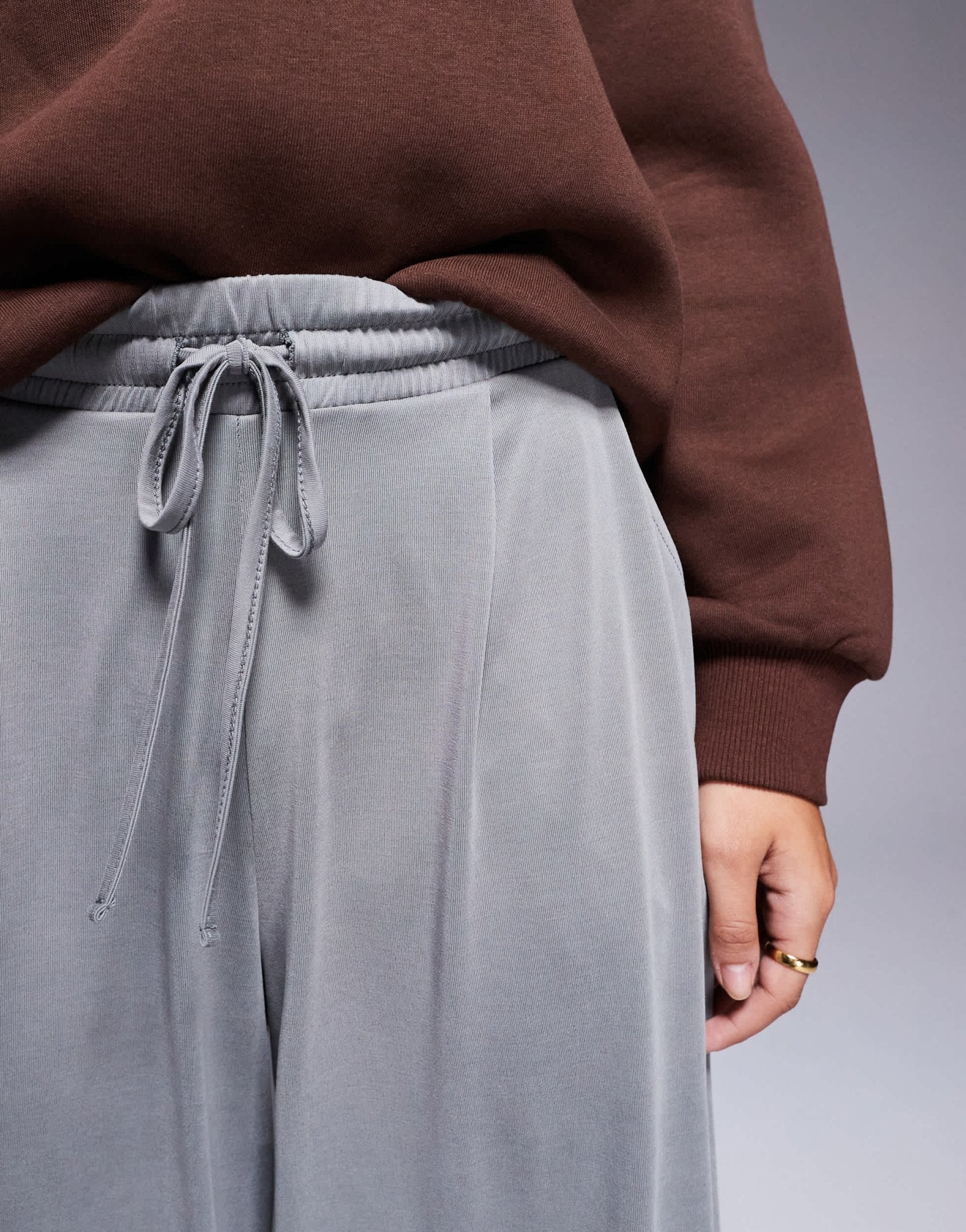 ASOS DESIGN soft handle wide leg trouser with tie waist in light grey - ASOS Sample Sale