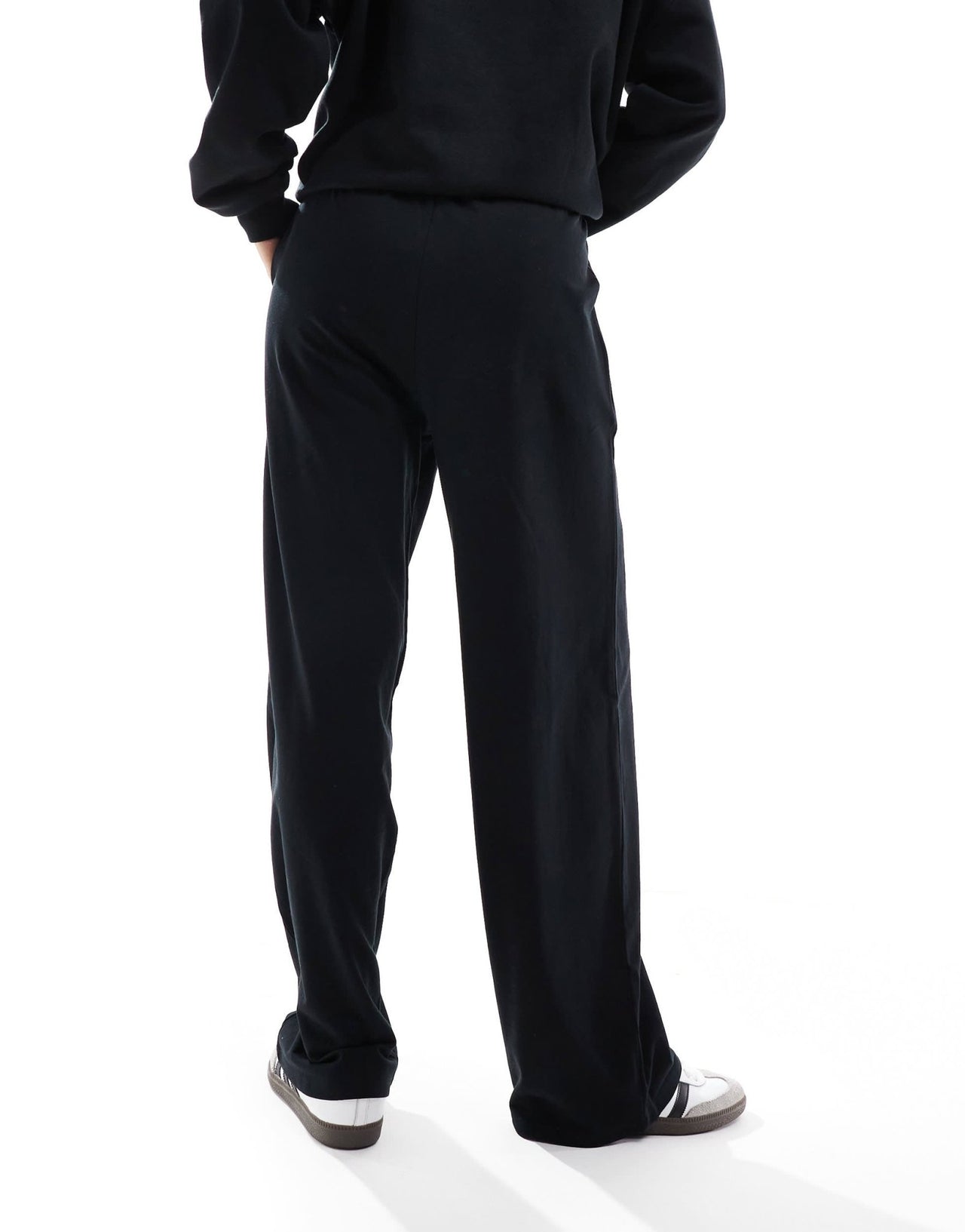 ASOS DESIGN straight leg jogger in black - ASOS Sample Sale