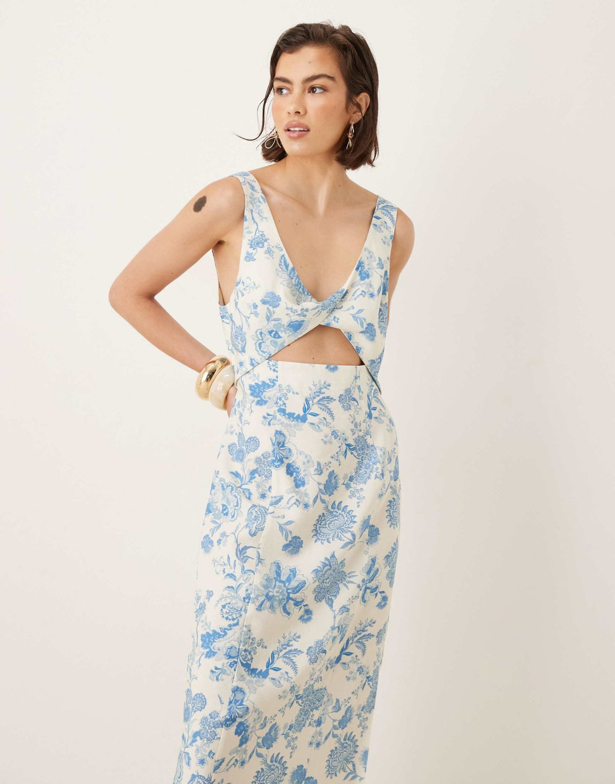 ASOS DESIGN strappy twist bust detail cut out midi dress in floral print - ASOS Sample Sale