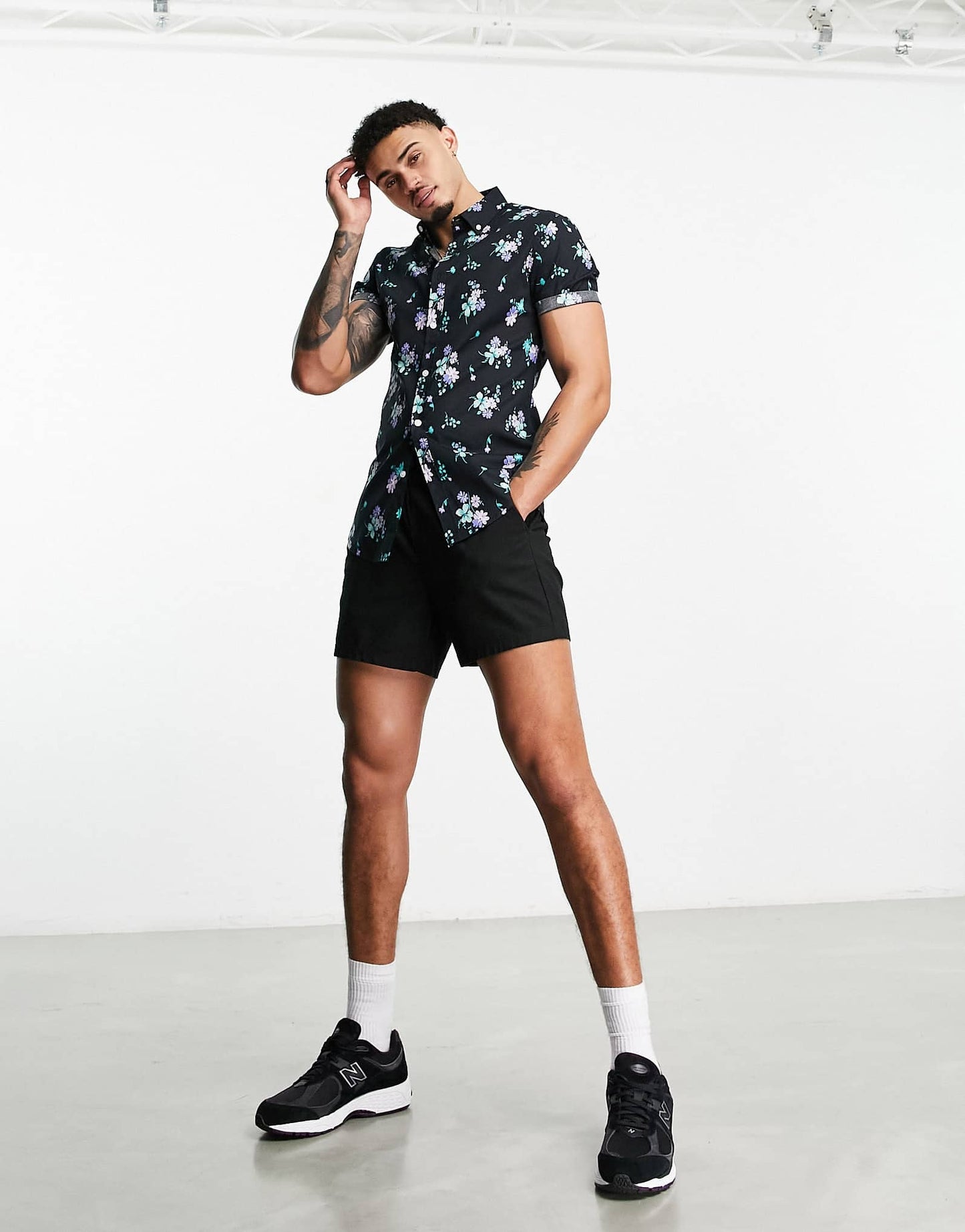ASOS DESIGN stretch skinny shirt in black and blue floral print - ASOS Sample Sale