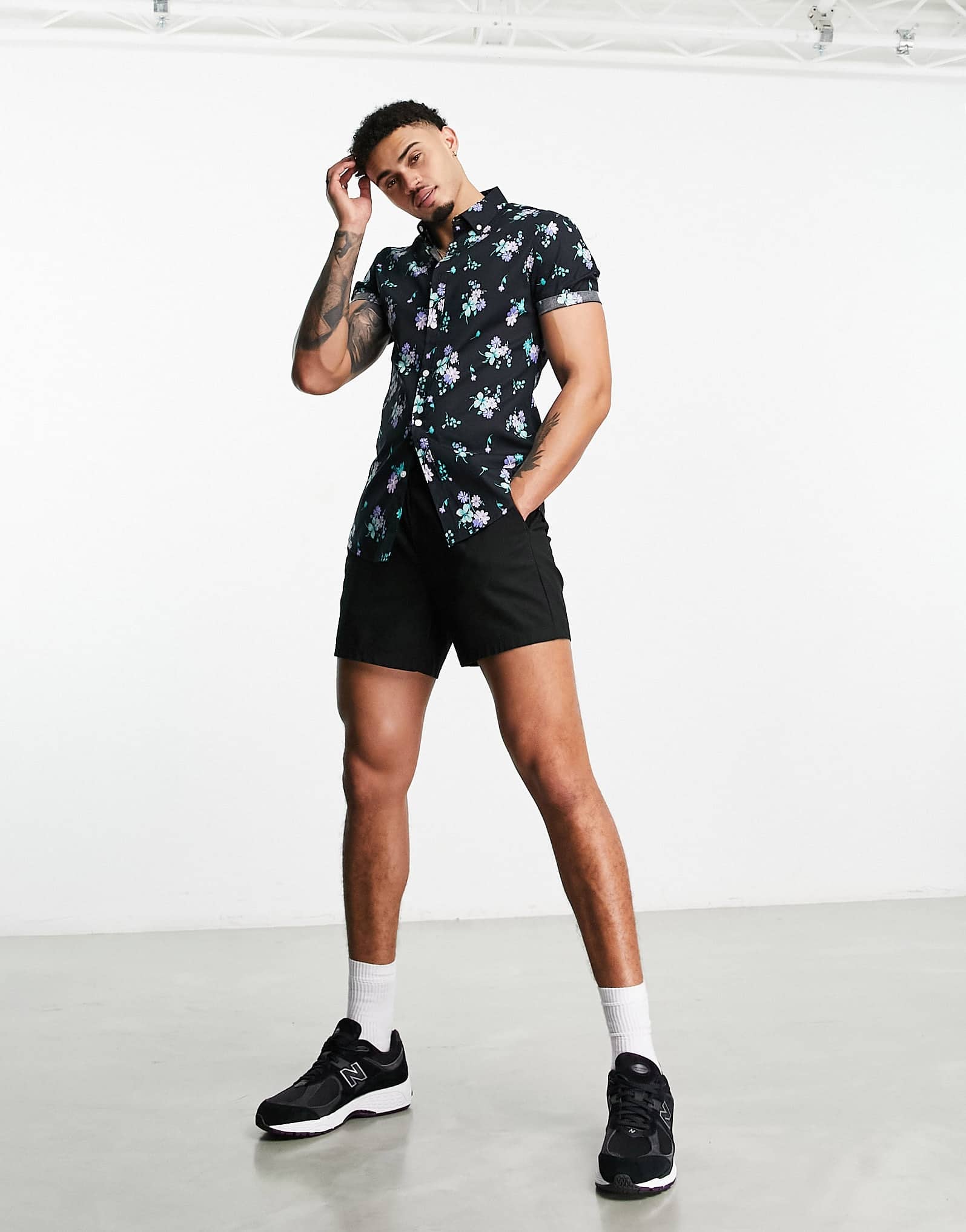 ASOS DESIGN stretch skinny shirt in black and blue floral print - ASOS Sample Sale