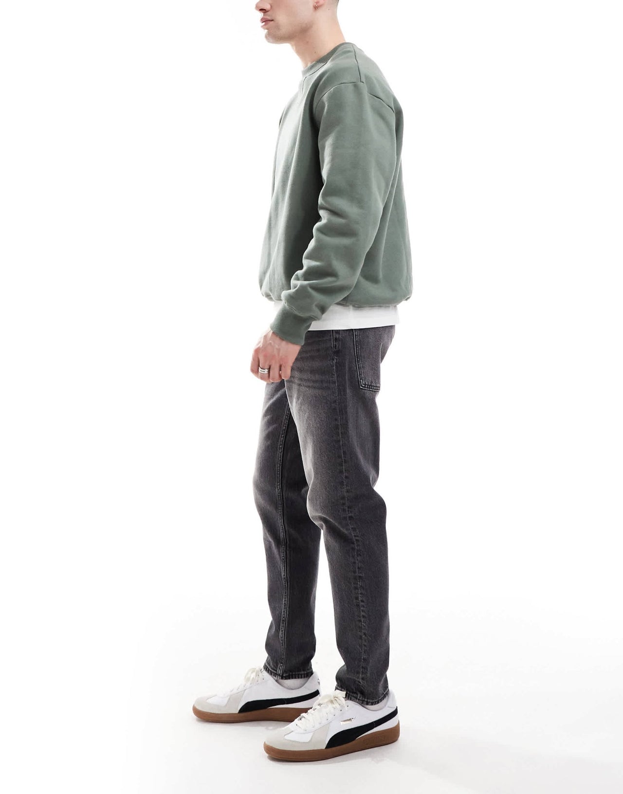 ASOS DESIGN stretch tapered jeans in vintage black wash - ASOS Sample Sale