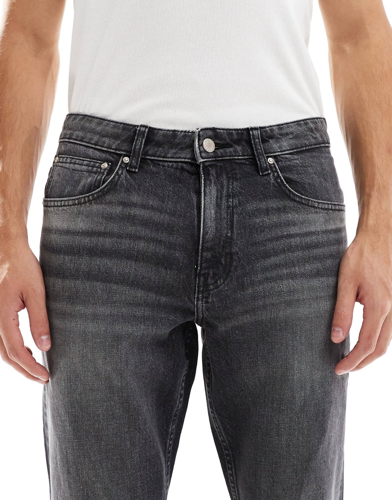 ASOS DESIGN stretch tapered jeans with vintage tint in washed black - ASOS Sample Sale