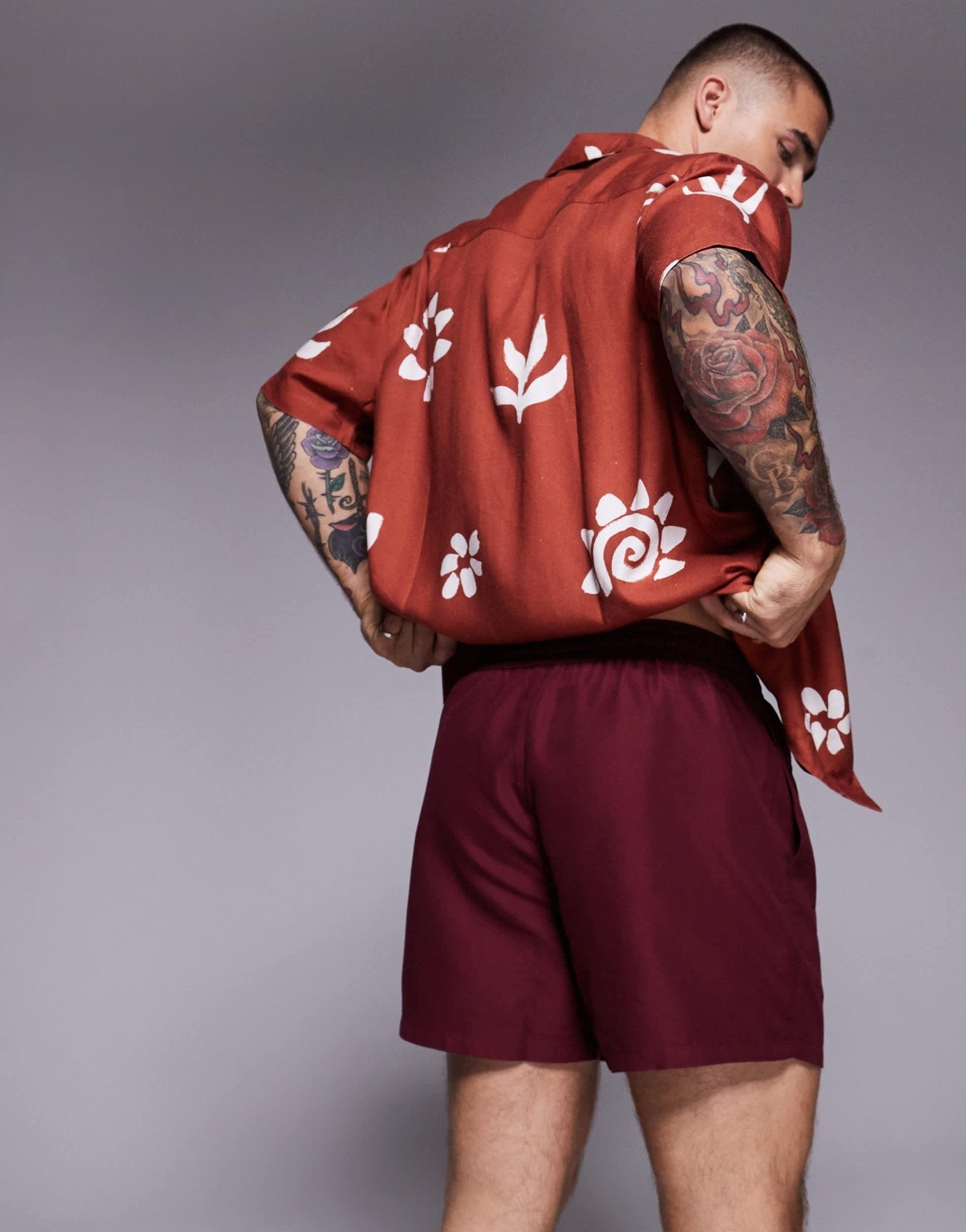 ASOS DESIGN swim shorts in short length in burgundy - ASOS Sample Sale