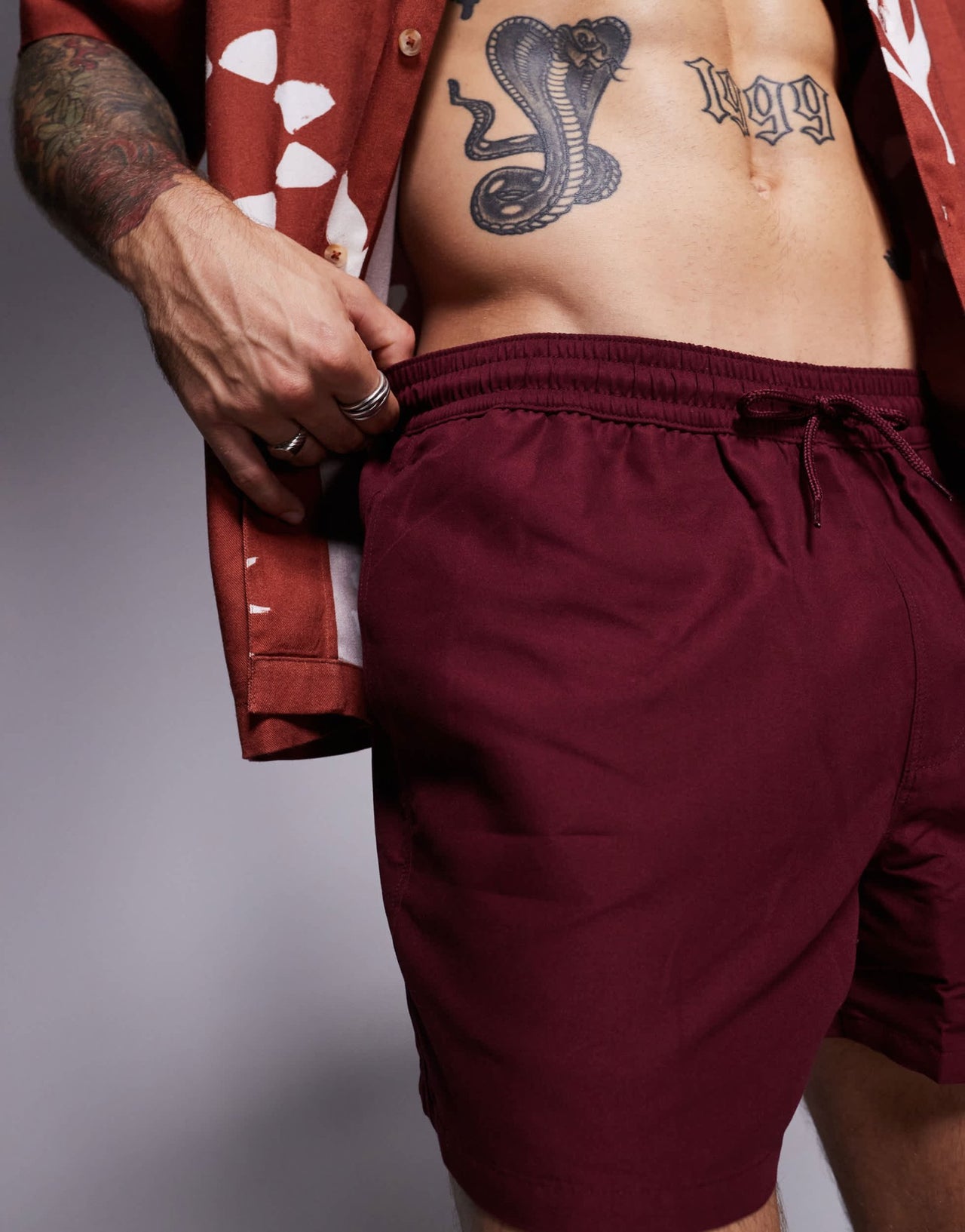 ASOS DESIGN swim shorts in short length in burgundy - ASOS Sample Sale