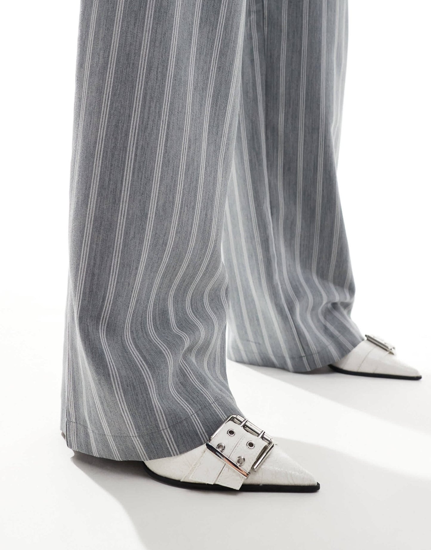 ASOS DESIGN tailored relaxed straight leg trousers in grey stripe - ASOS Sample Sale
