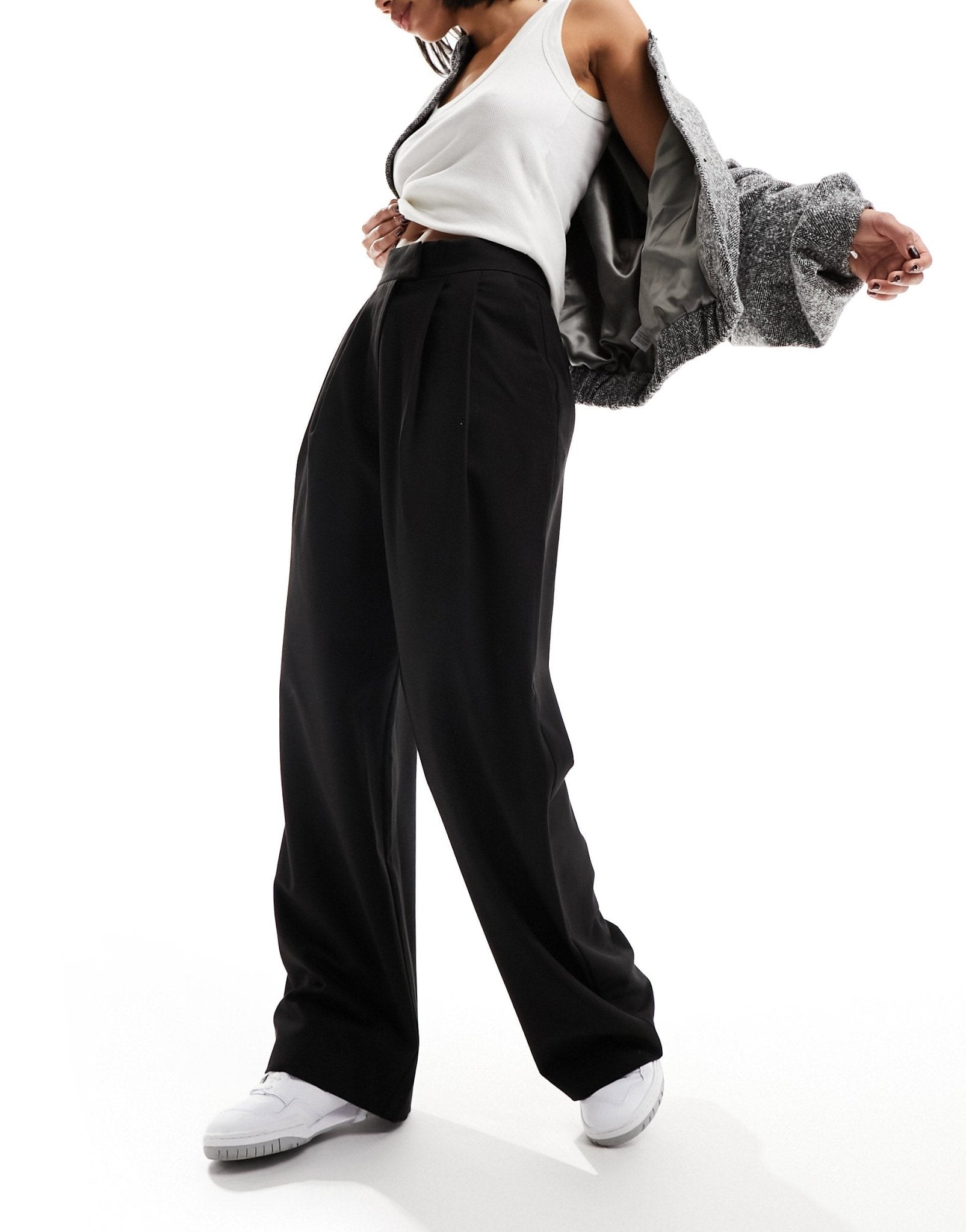 ASOS DESIGN tailored wide leg trouser with pleat detail in black - ASOS Sample Sale