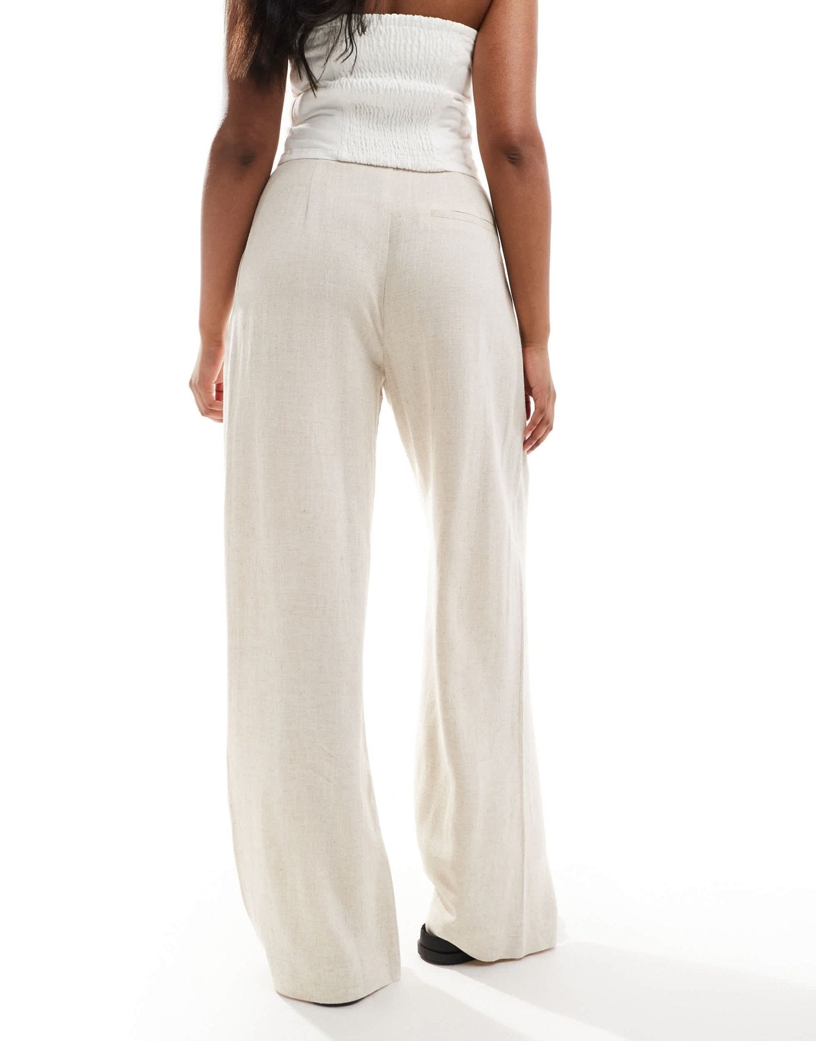 ASOS DESIGN tailored wide leg trousers with pleat detail in linen blend in natural - ASOS Sample Sale
