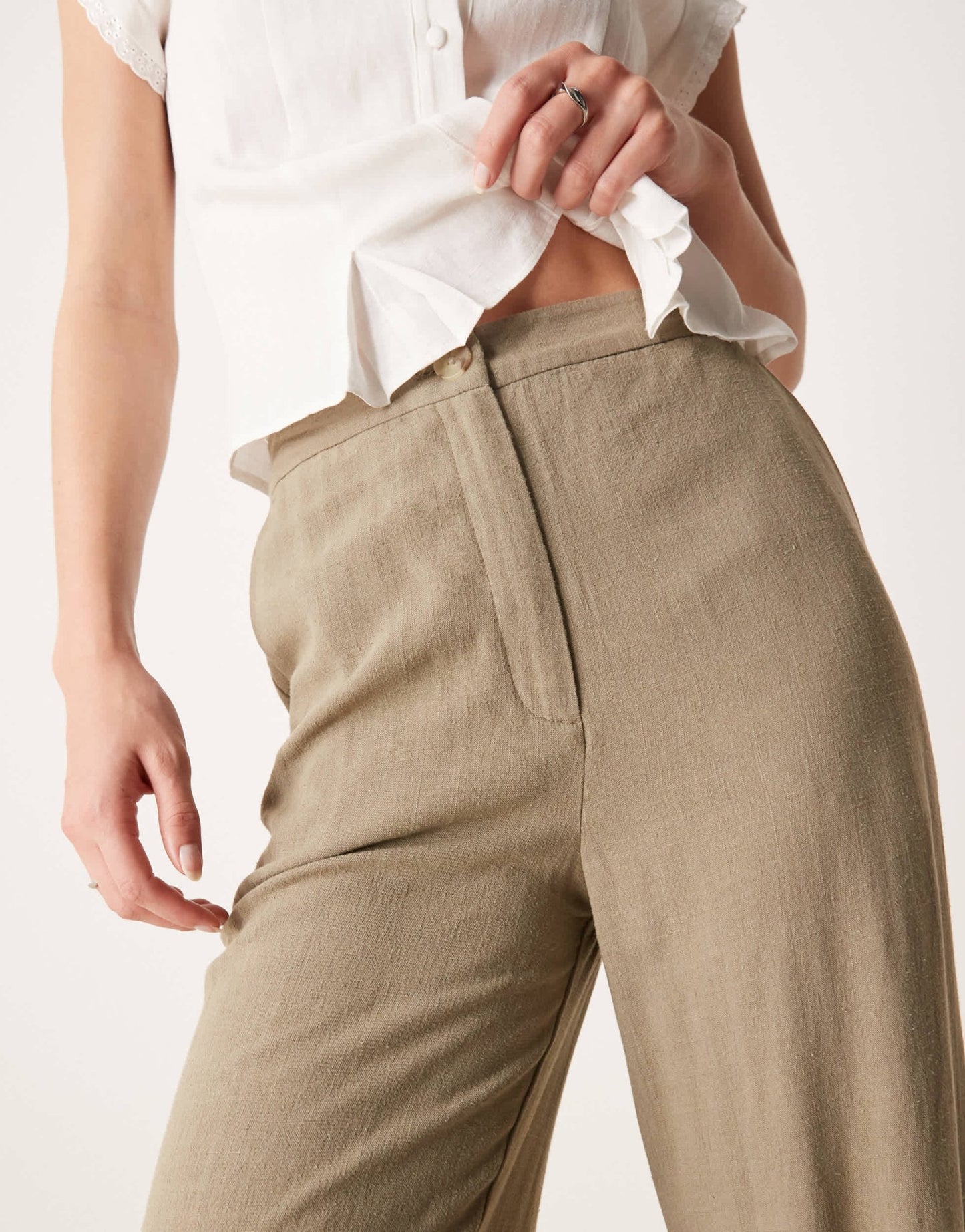 ASOS DESIGN Tall relaxed straight leg trousers with linen in khaki - ASOS Sample Sale