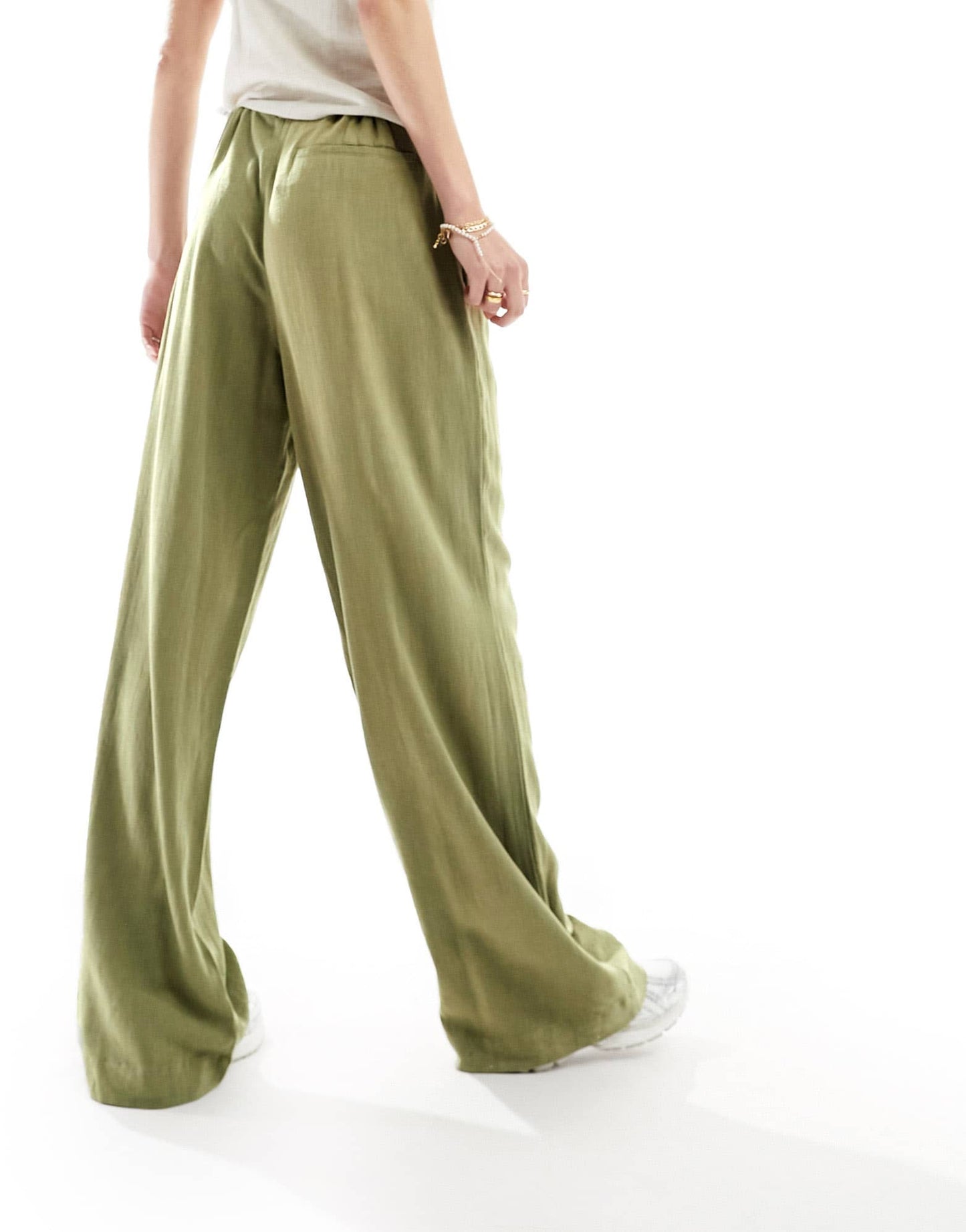 ASOS DESIGN Tall relaxed straight leg trousers with linen in olive - ASOS Sample Sale
