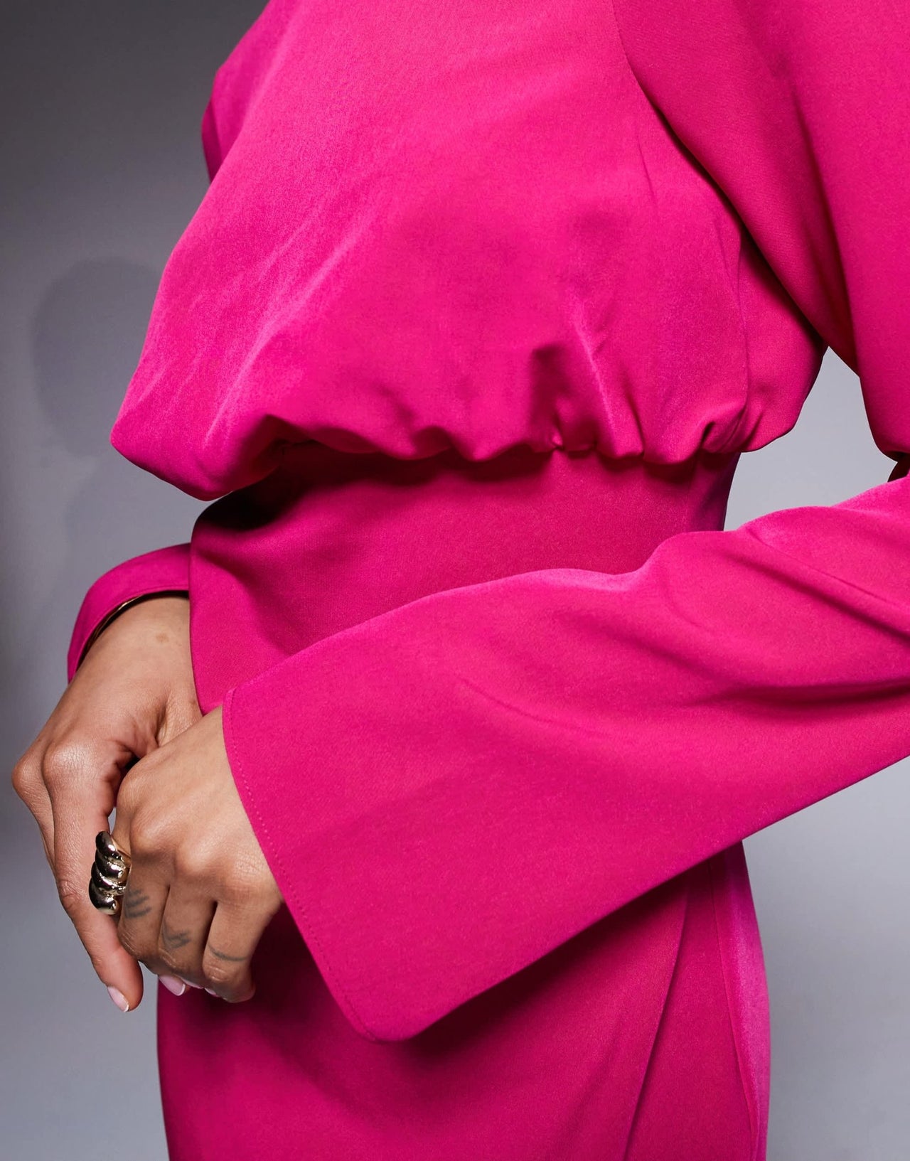 ASOS DESIGN Tall structured long sleeve maxi dress with ruched bust in pink - ASOS Sample Sale