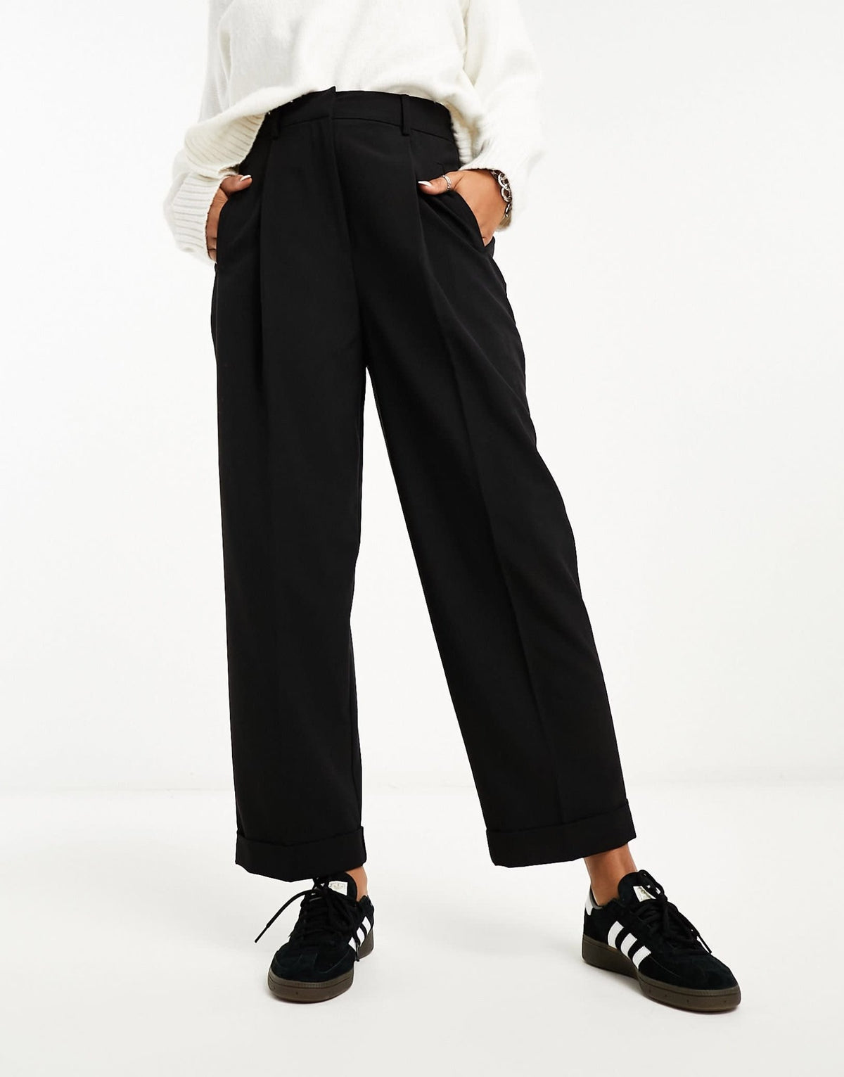 ASOS DESIGN tapered trouser with turn up hem in black - ASOS Sample Sale