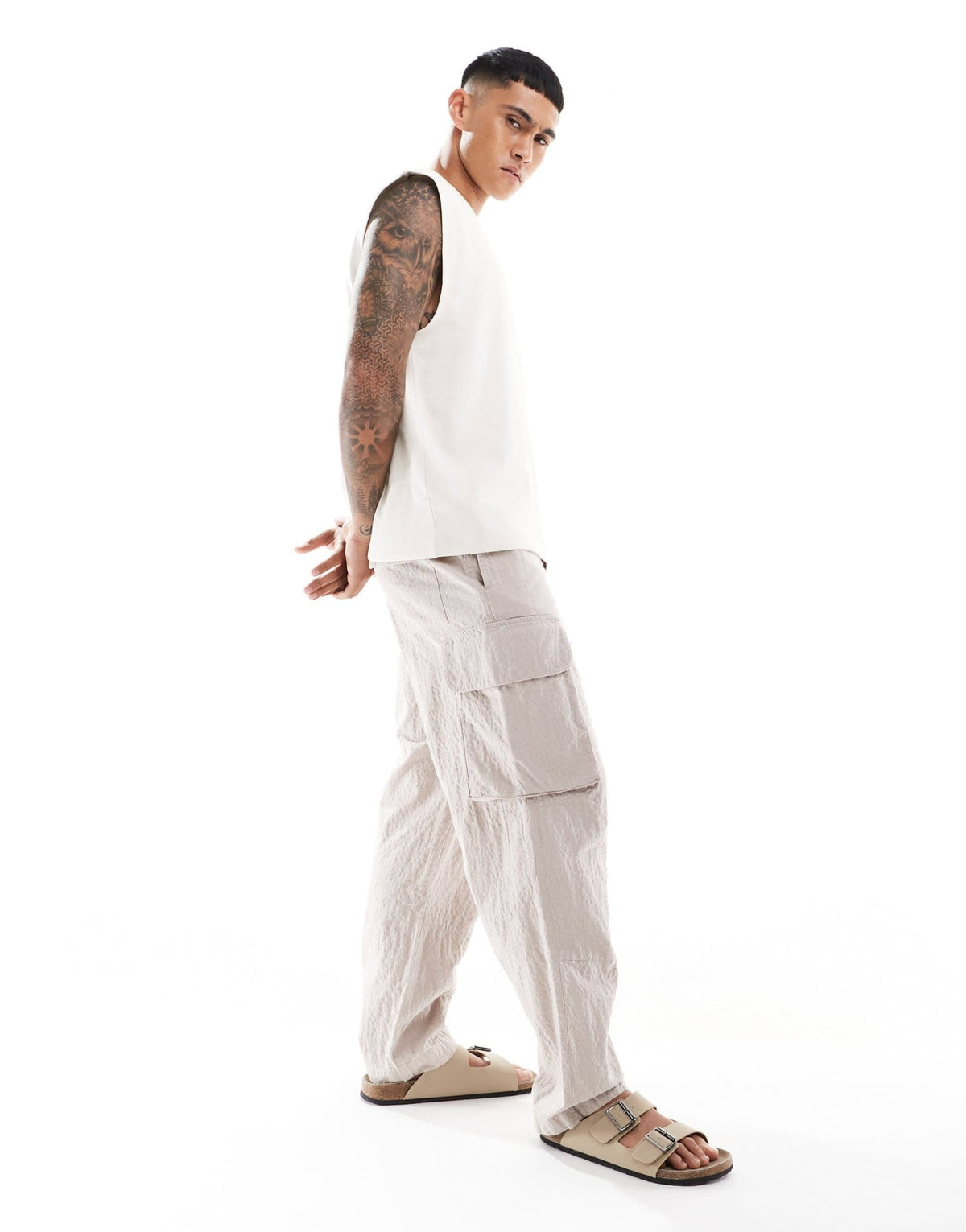 ASOS DESIGN textured balloon cargos in stone - ASOS Sample Sale